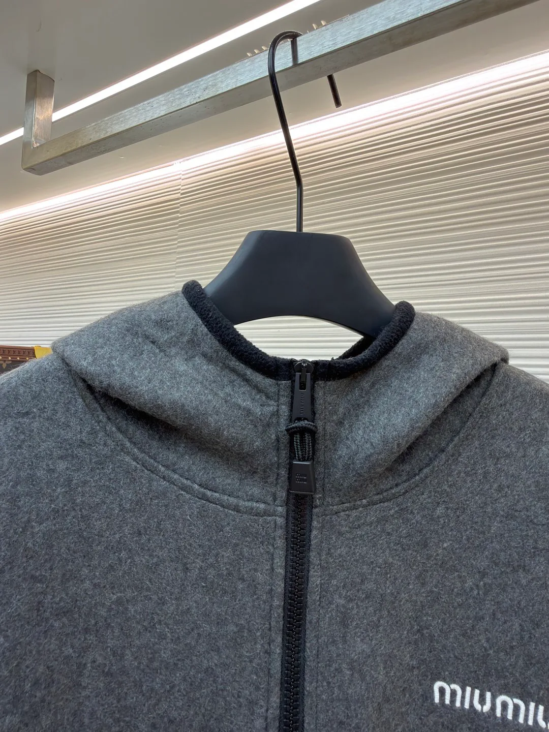 Men's Sweatshirts And Hoodies MIU MIU 18359645