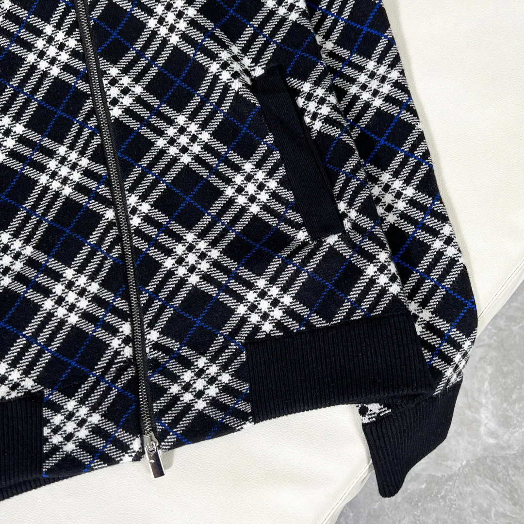 Men's Jackets And Down Jackets BURBERRY 18140681