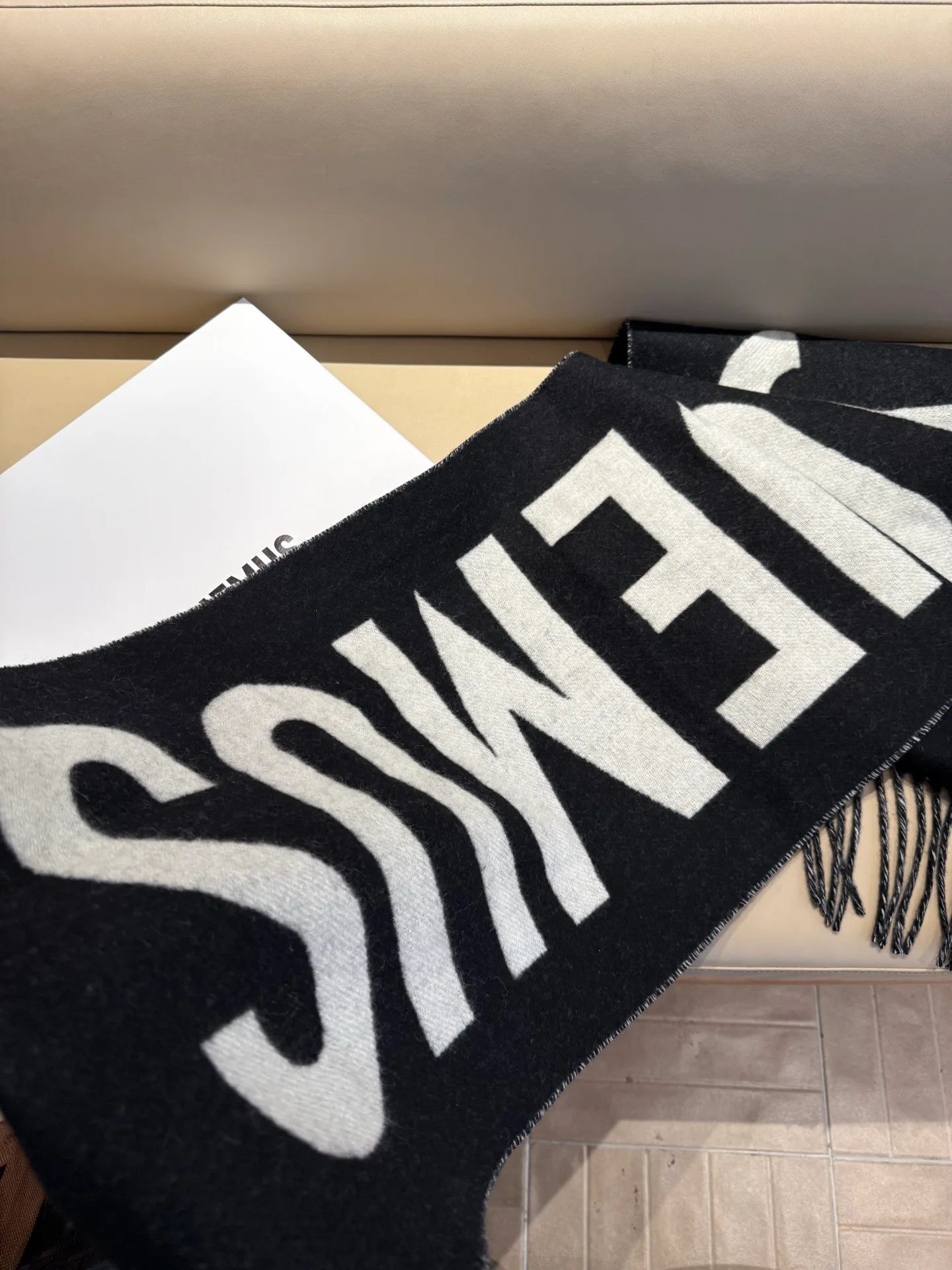 Scarves JACQUEMUS 18002723