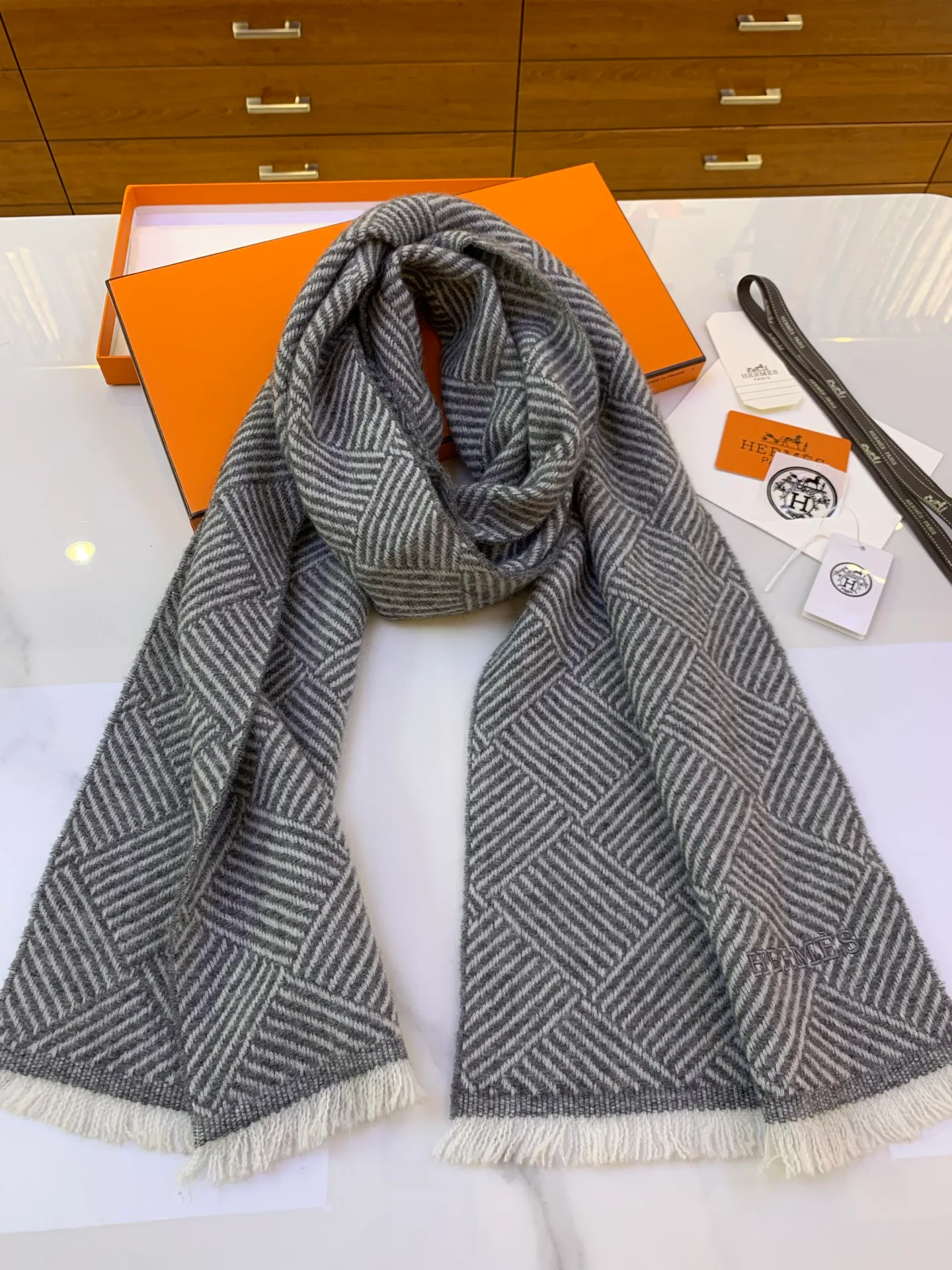 Scarves HERMES 18437539