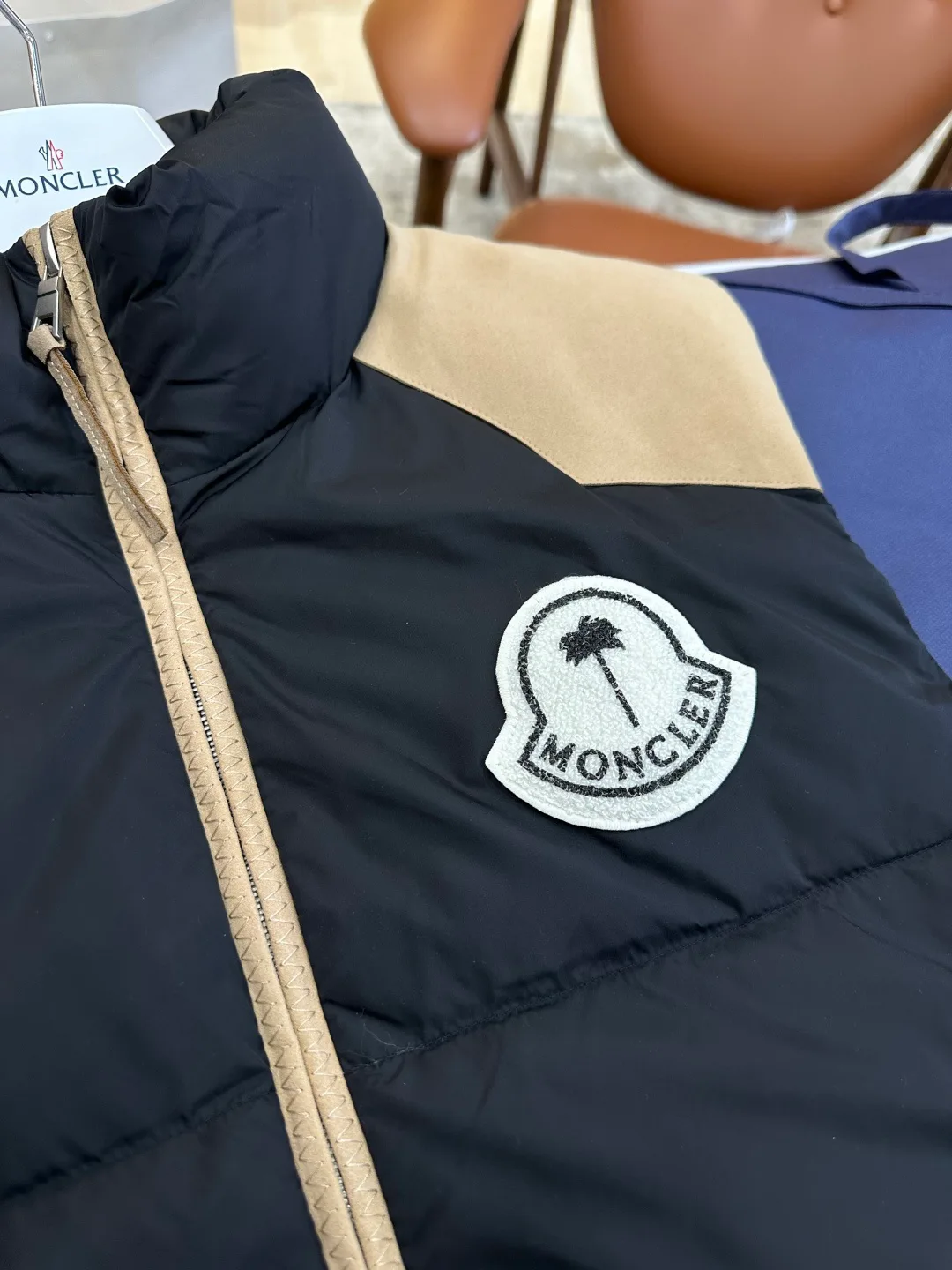 Men's Vests MONCLER 18359603