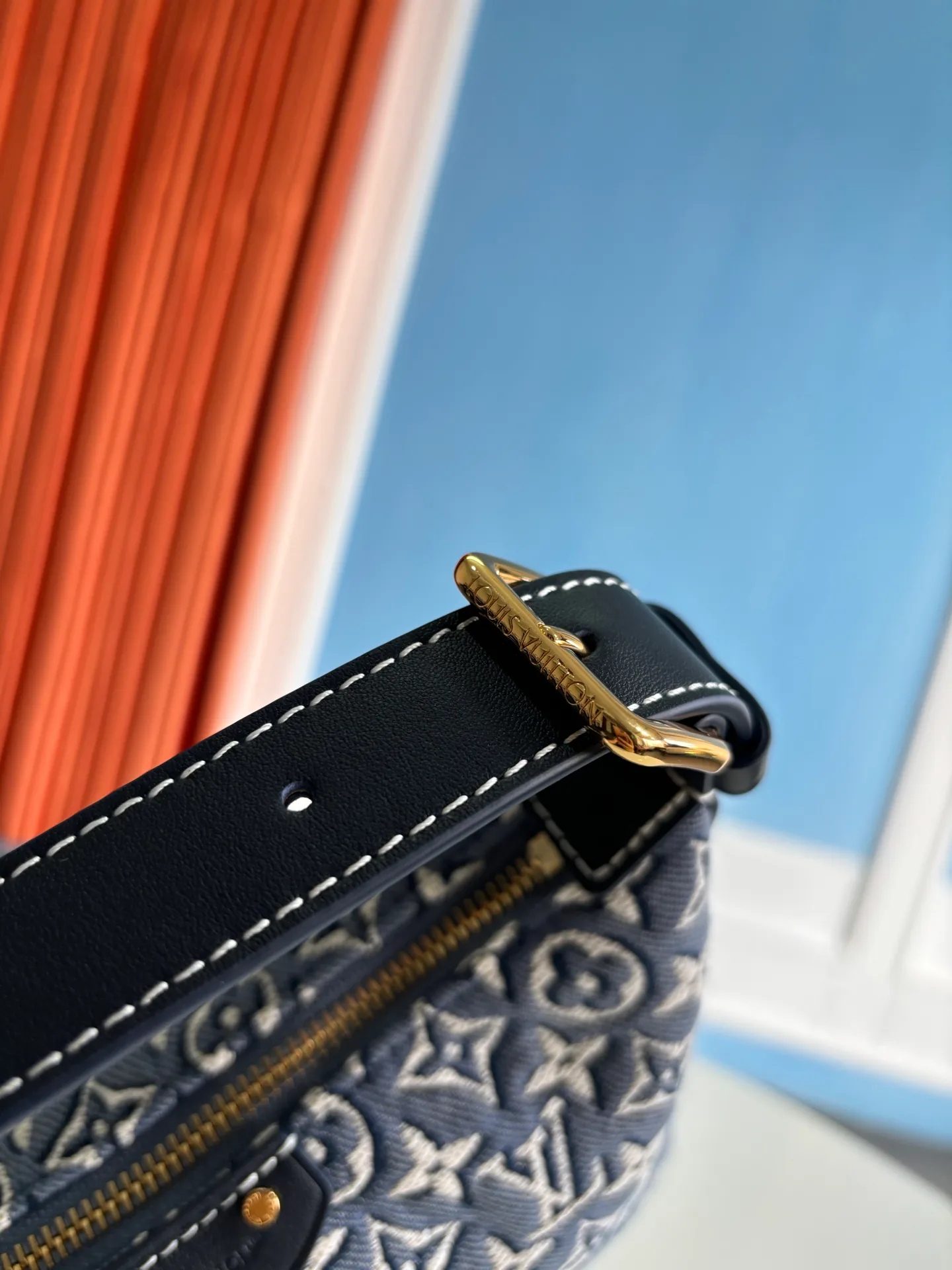 Women's Classic Handbags LOUIS VUITTON 17942369