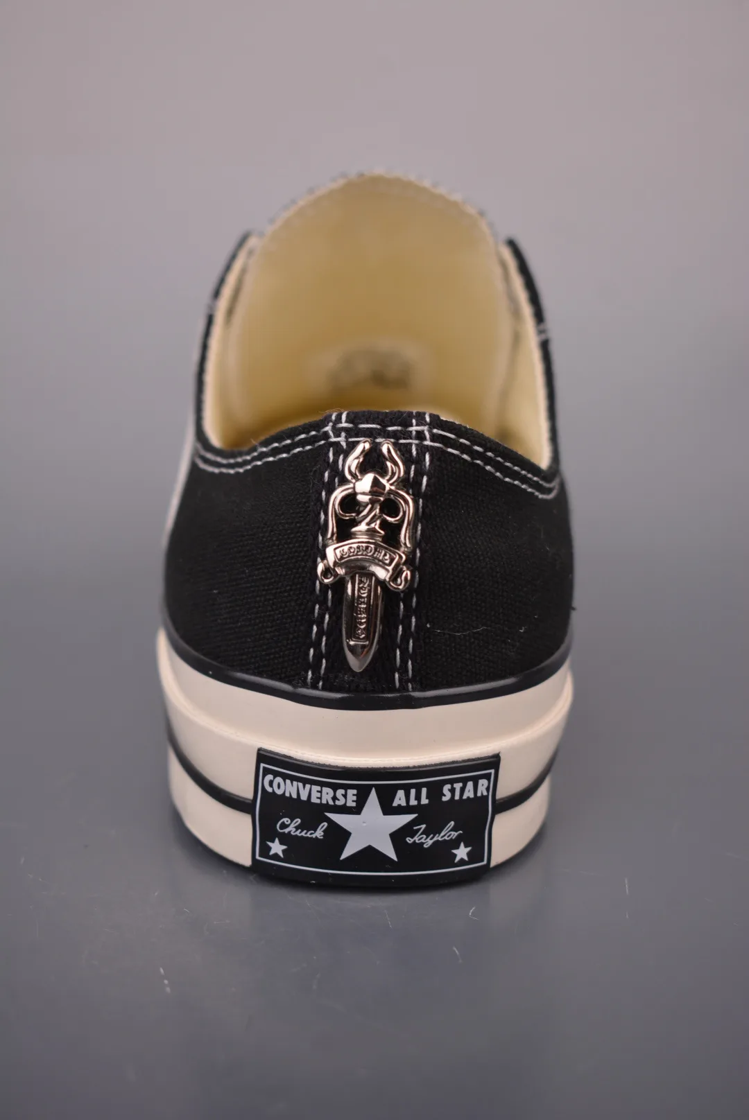 Women's Canvas Shoes CONVERSE 17245396