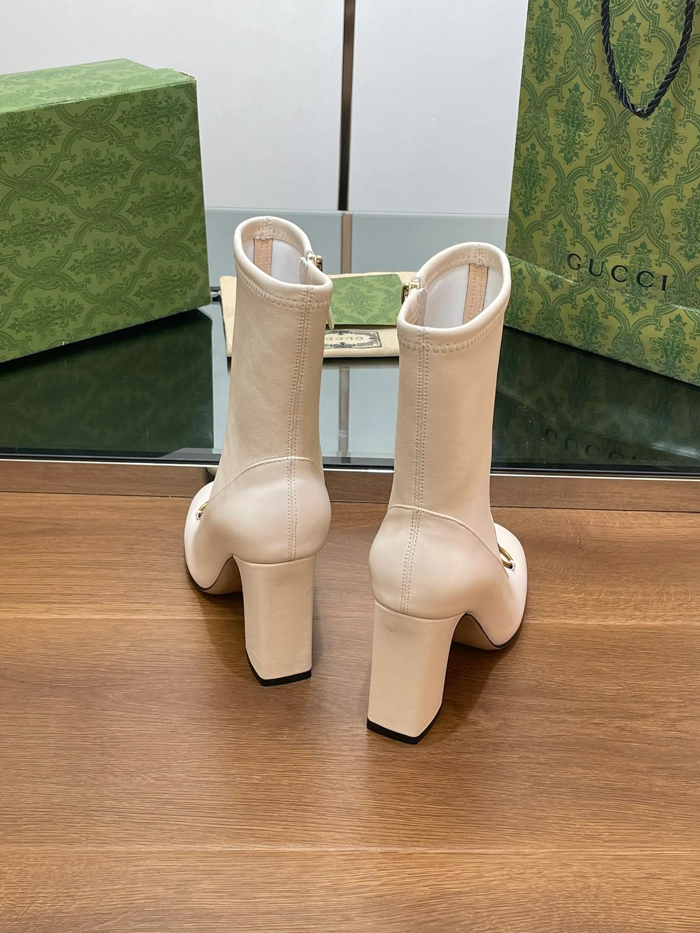 Women's Booties GUCCI 18083285