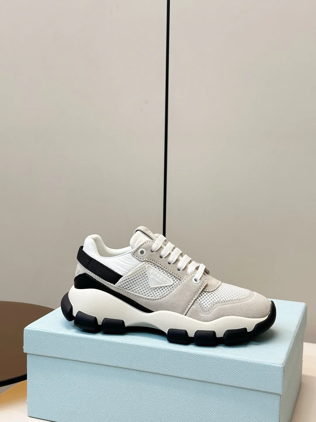 Women's Sneakers PRADA 17407337
