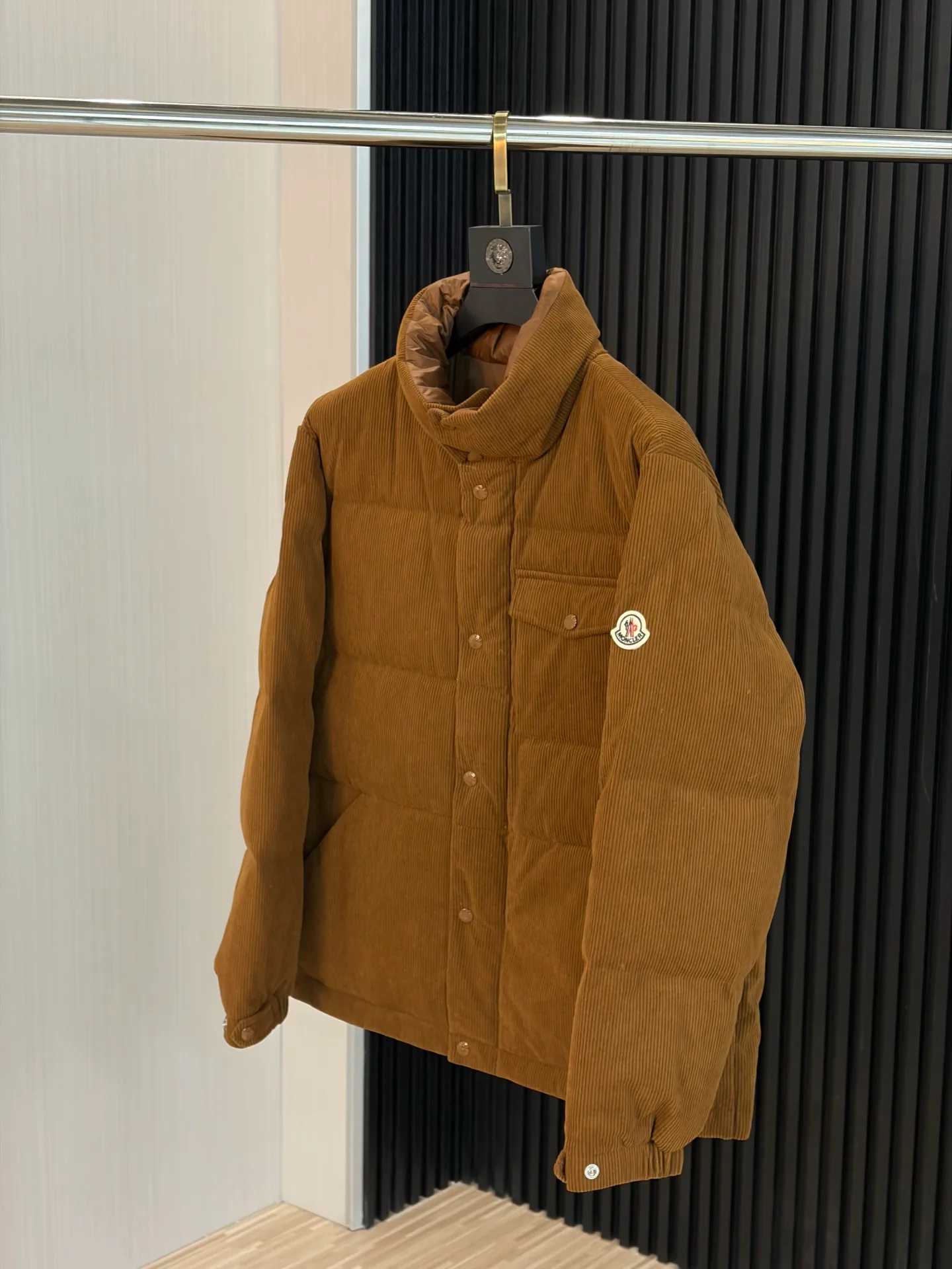 Men's Jackets And Down Jackets MONCLER 18199459