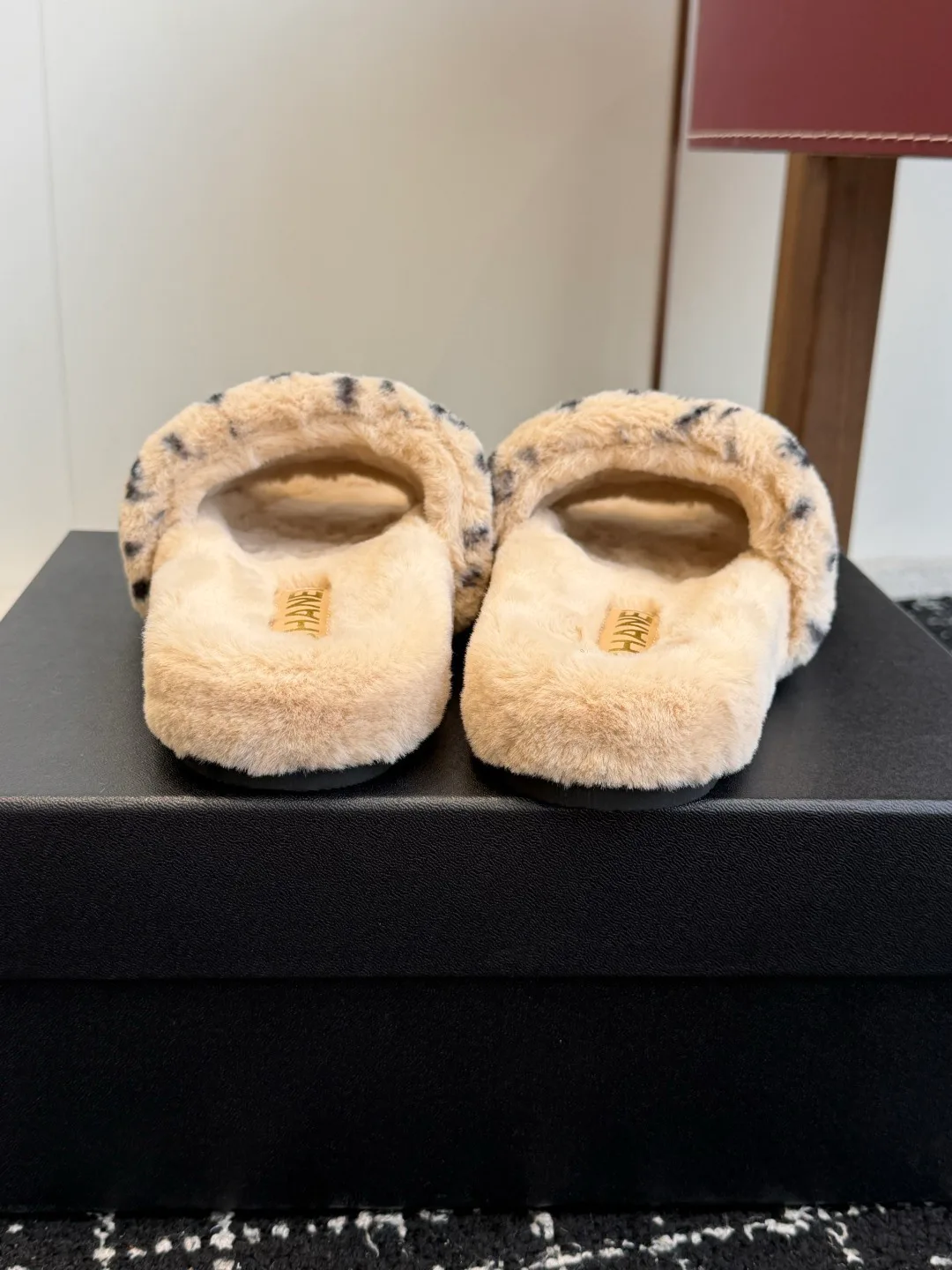 Women's Slippers CHANEL 18053852