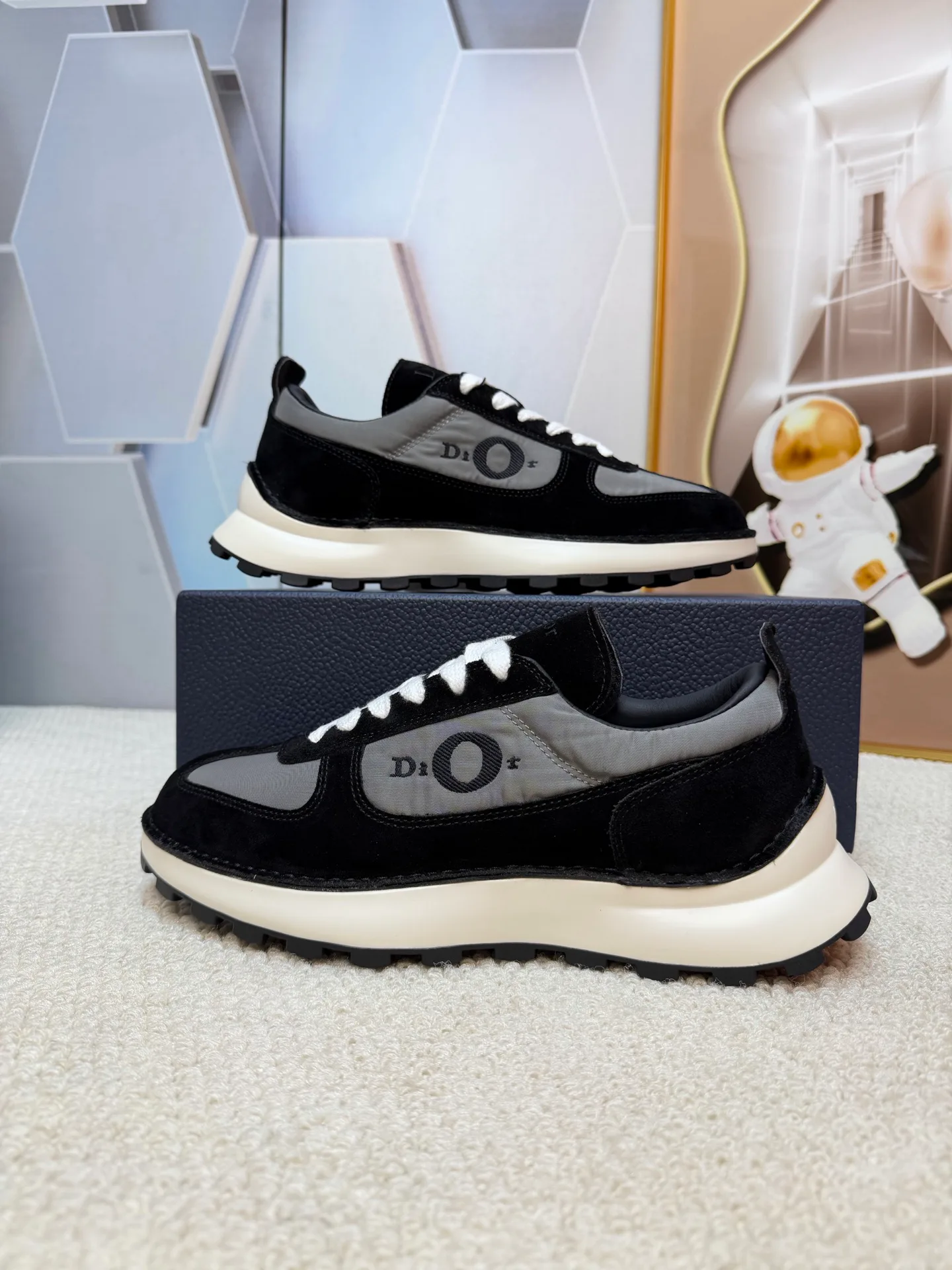 Men's Sneakers CHRISTIAN DIOR 18103456