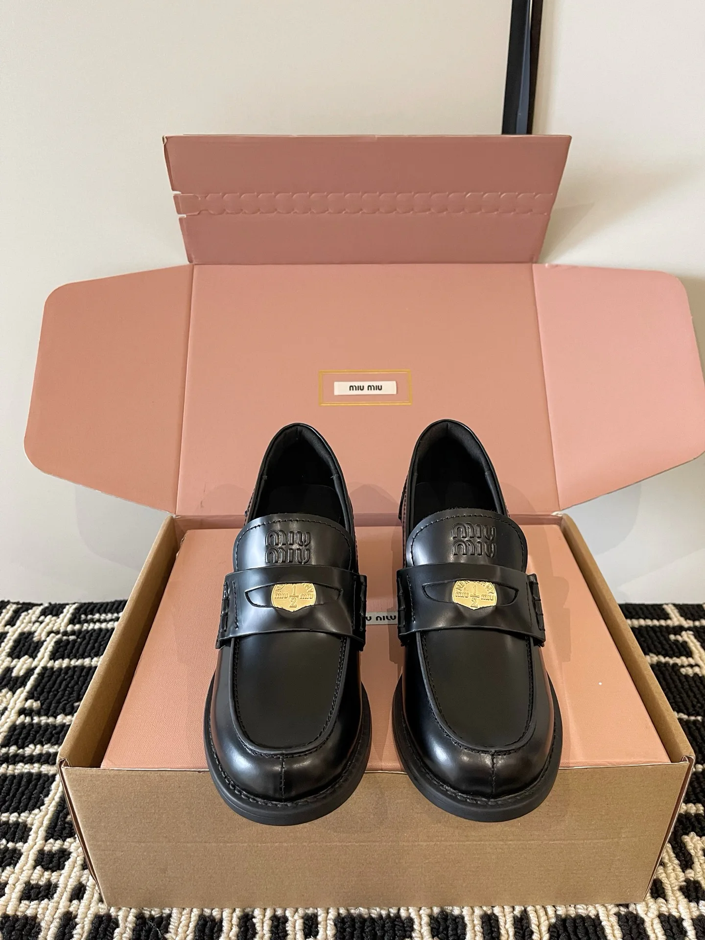 Women's Loafers And Moccasins MIU MIU 16968116