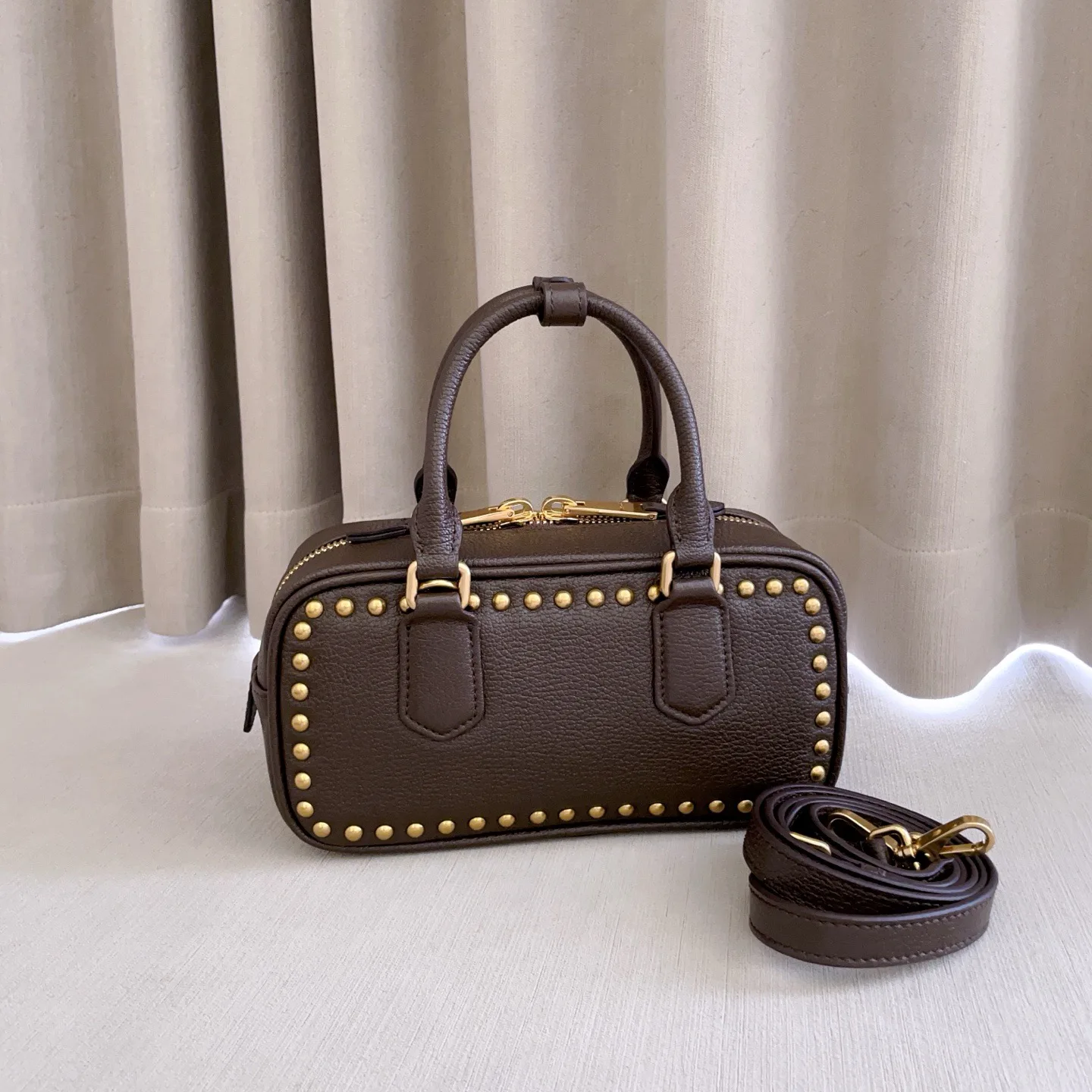 Women's Classic Handbags MIU MIU 17842270
