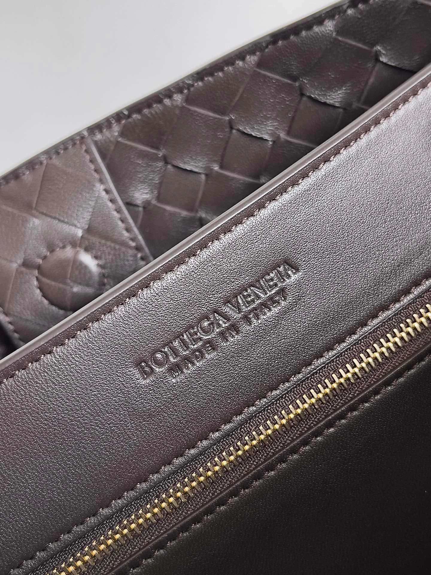 Women's Classic Handbags BOTTEGA VENETA 17972836