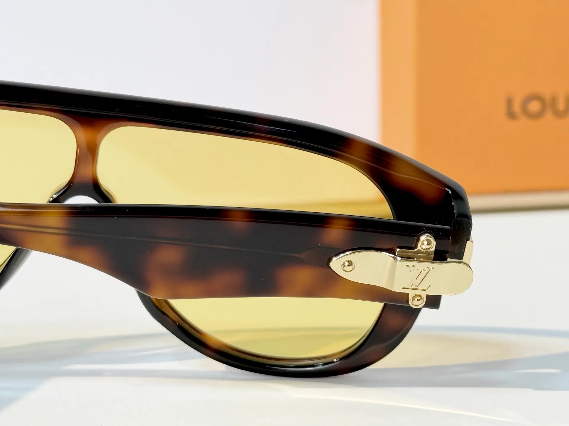 Glasses LOUIS VUITTON 18453192