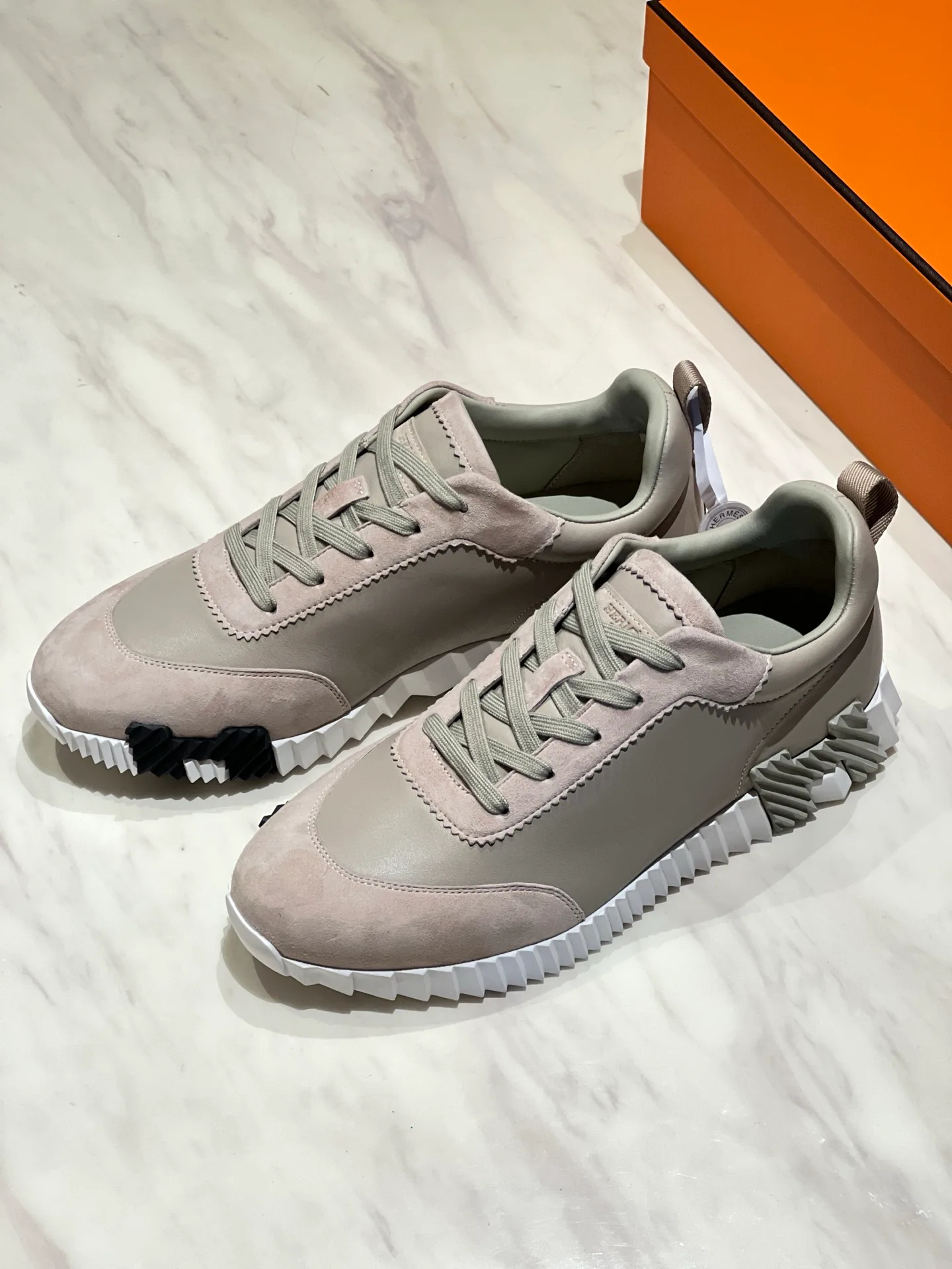 Women's Sneakers HERMES 18080312
