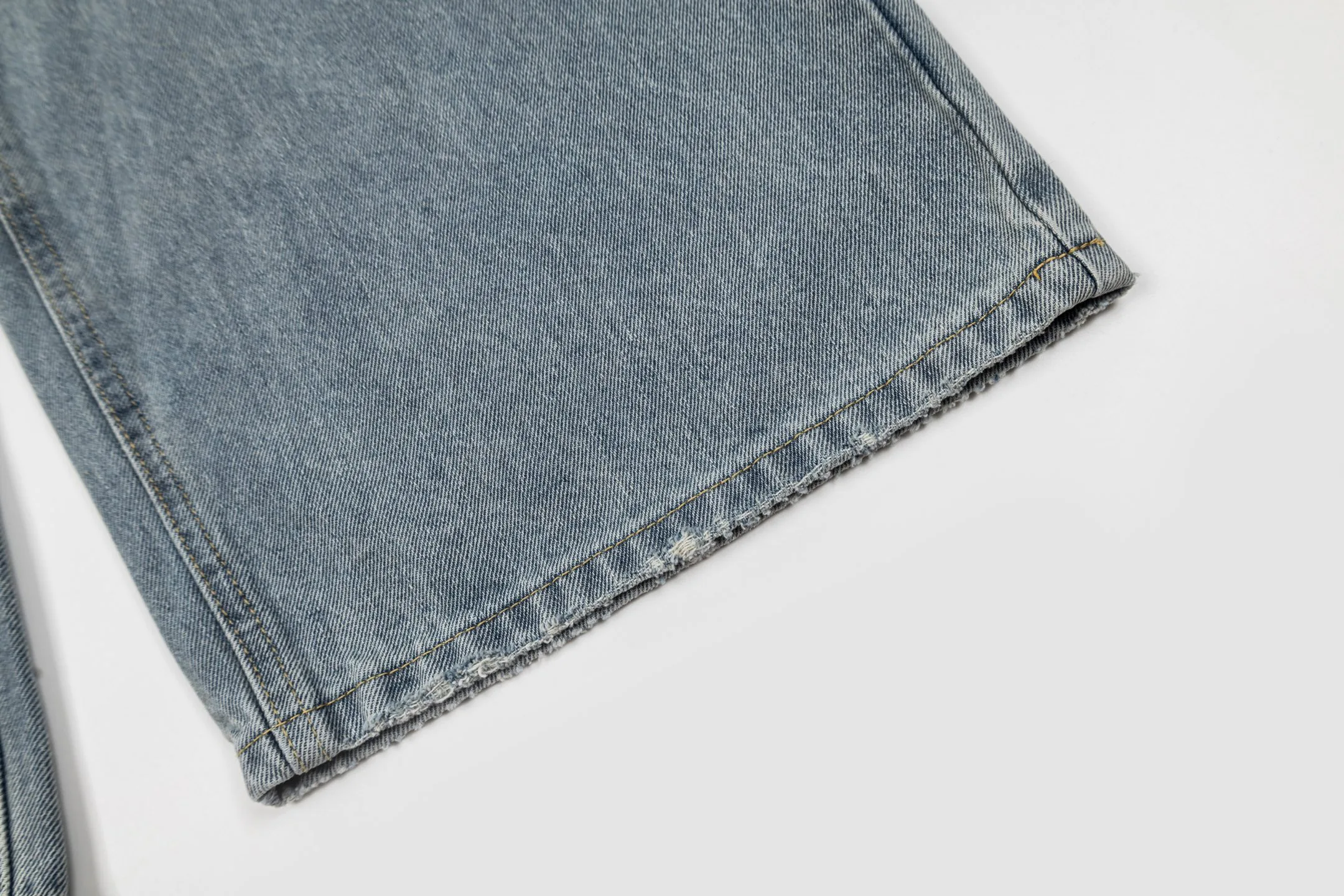 Women's Jeans BALENCIAGA 16984047