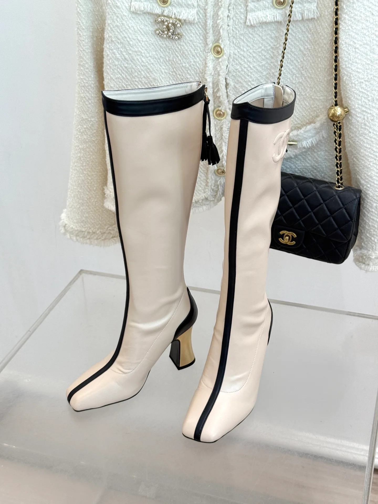 Women's Boots CHANEL 17406173