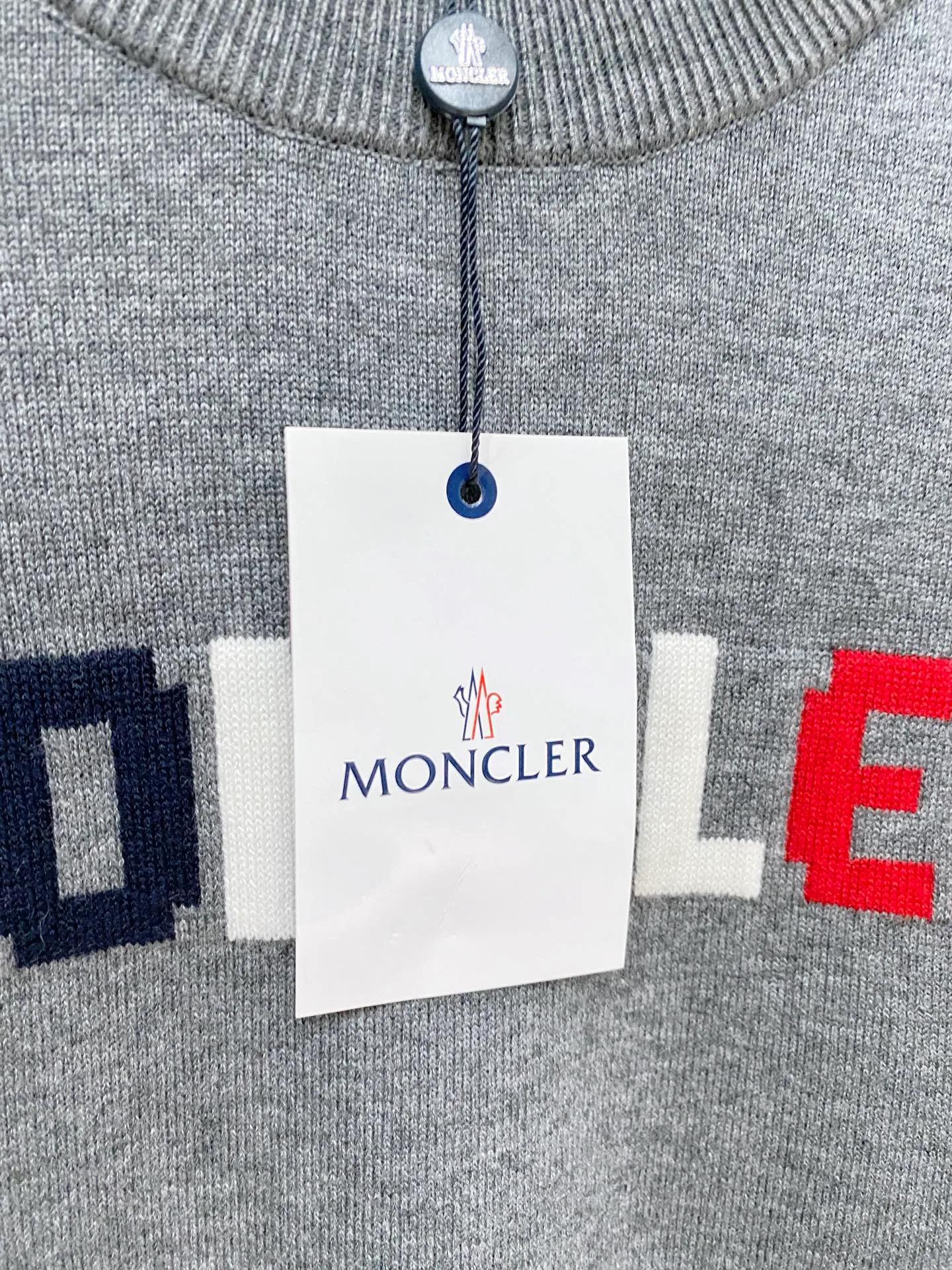 Men's Jumpers And Sweaters MONCLER 18374690