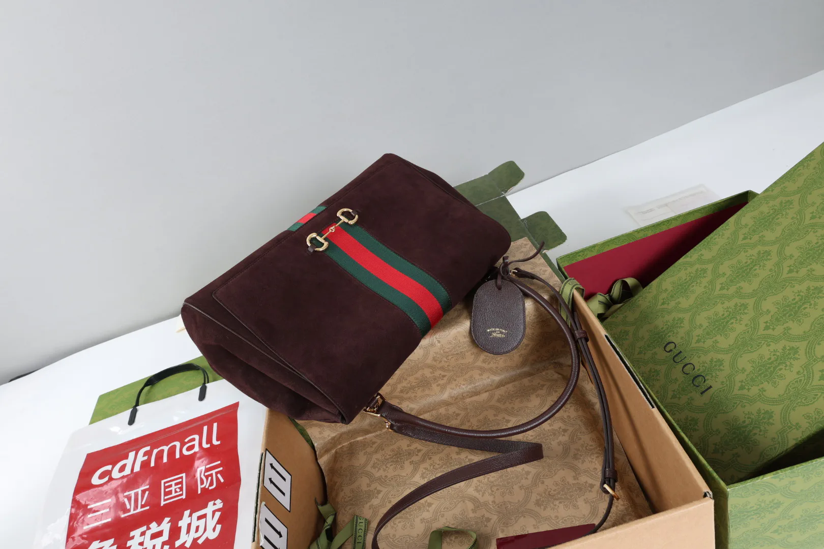Women's Classic Handbags GUCCI 18250560