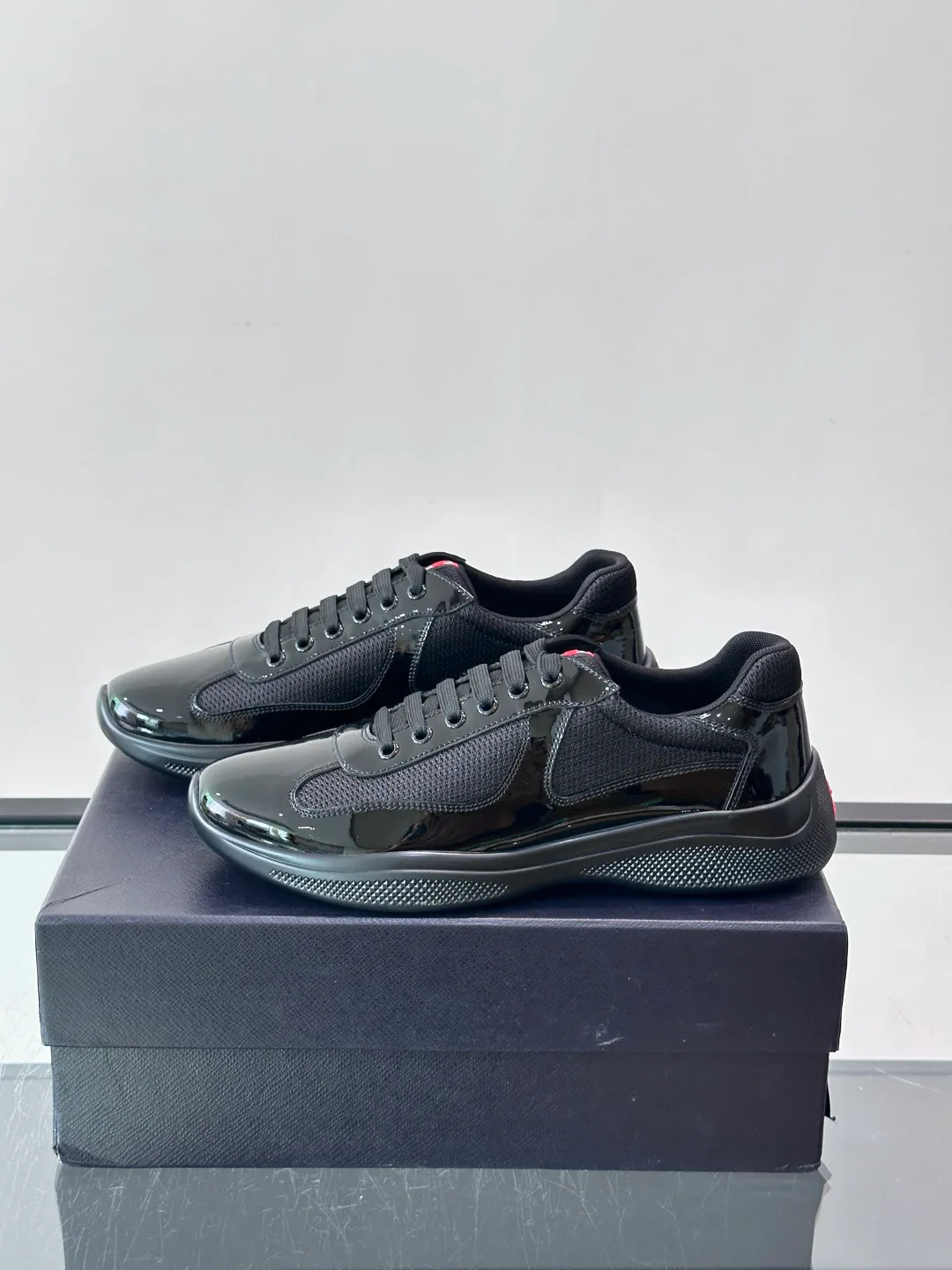 Men's Sneakers PRADA 18119246
