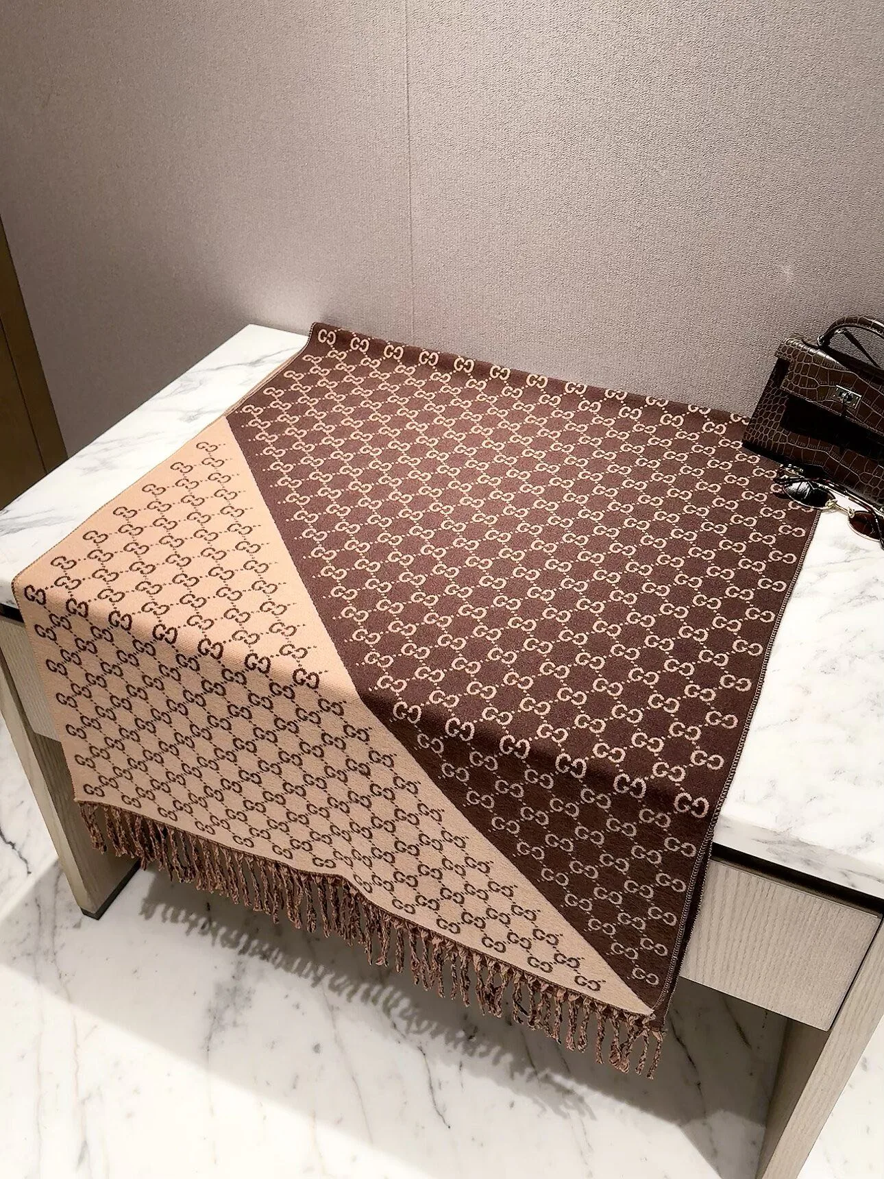 Scarves GUCCI 18322642