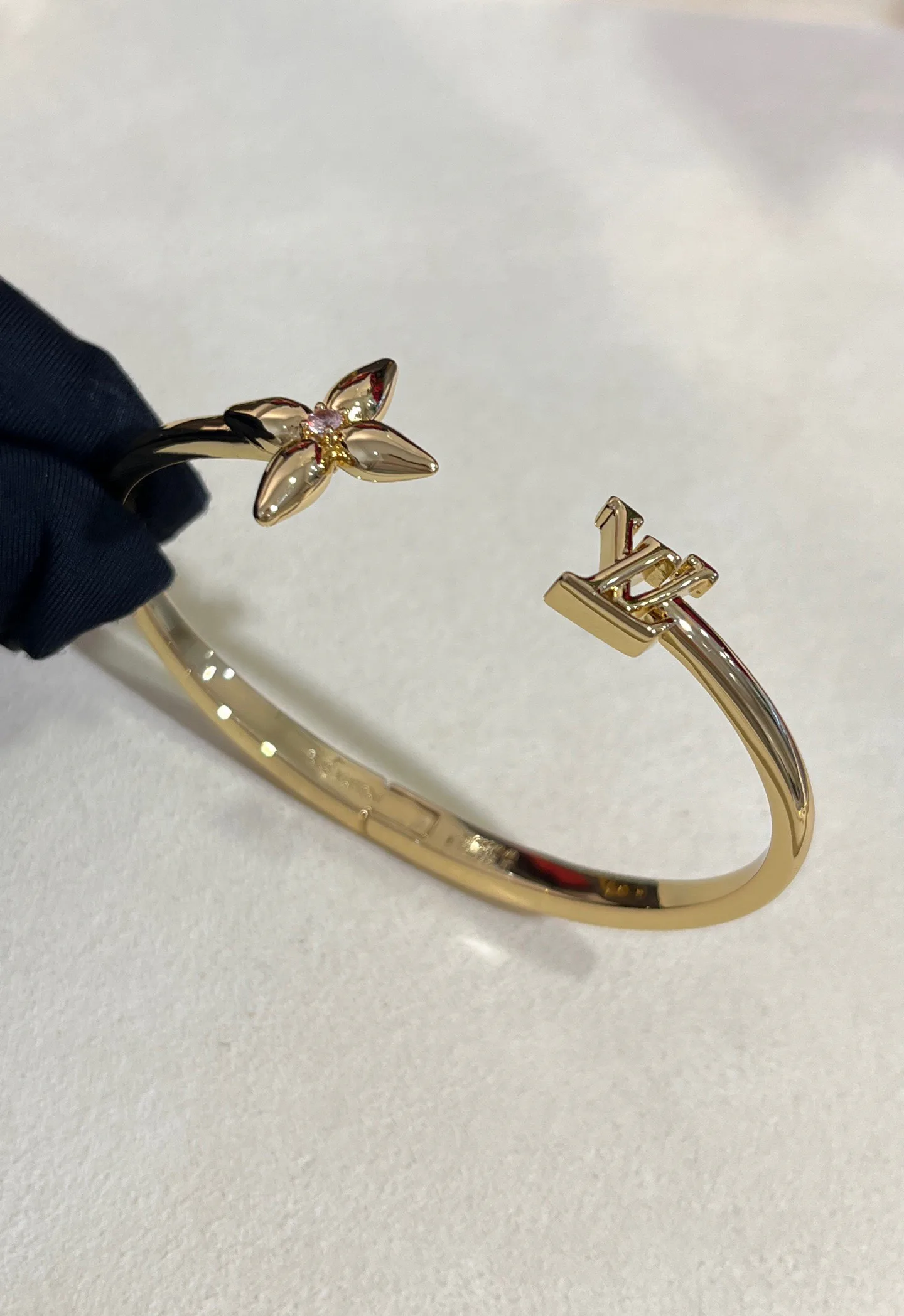 Jewelry LOUIS VUITTON 17819348