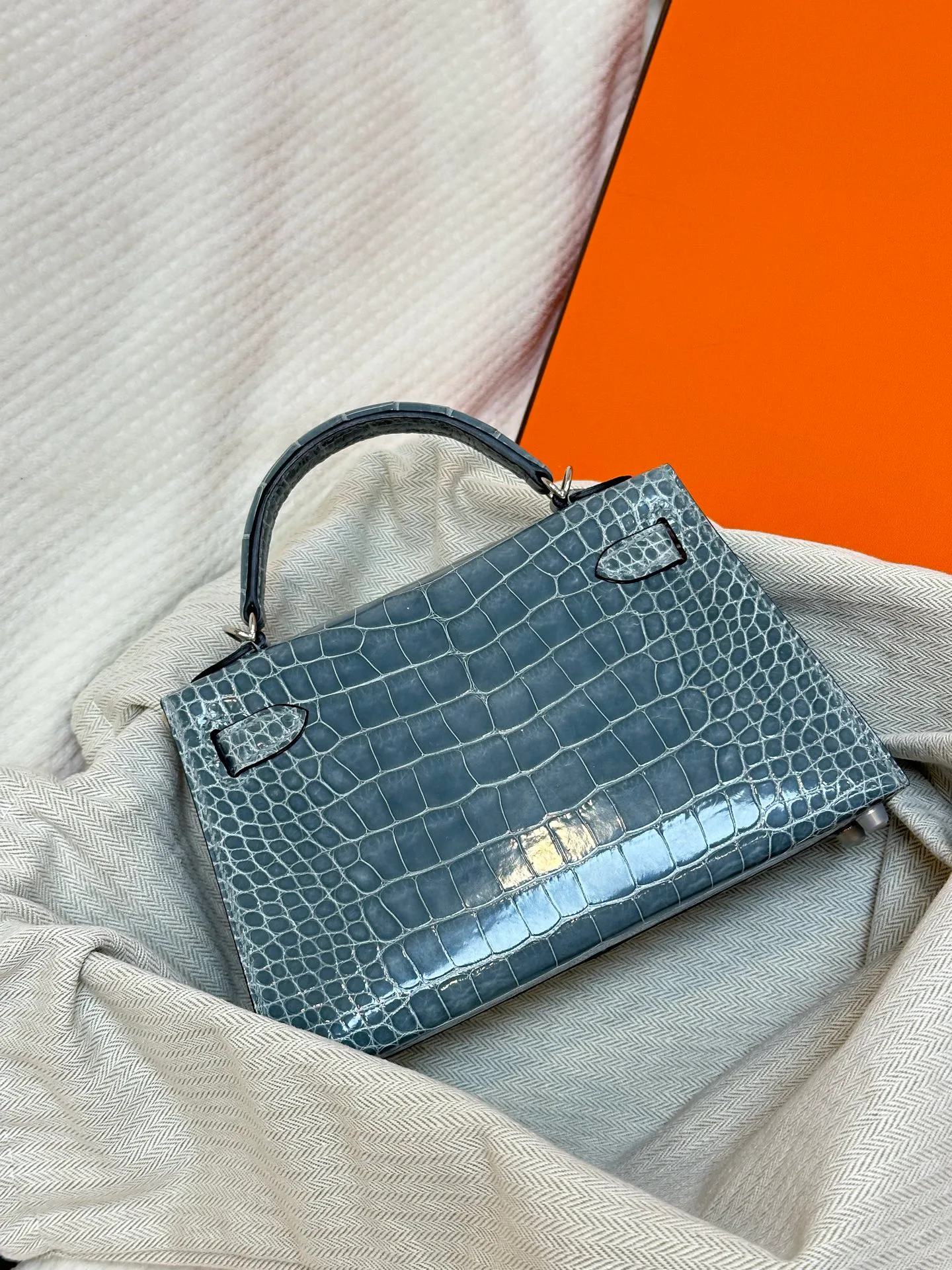 Women's Classic Handbags HERMES 18362071
