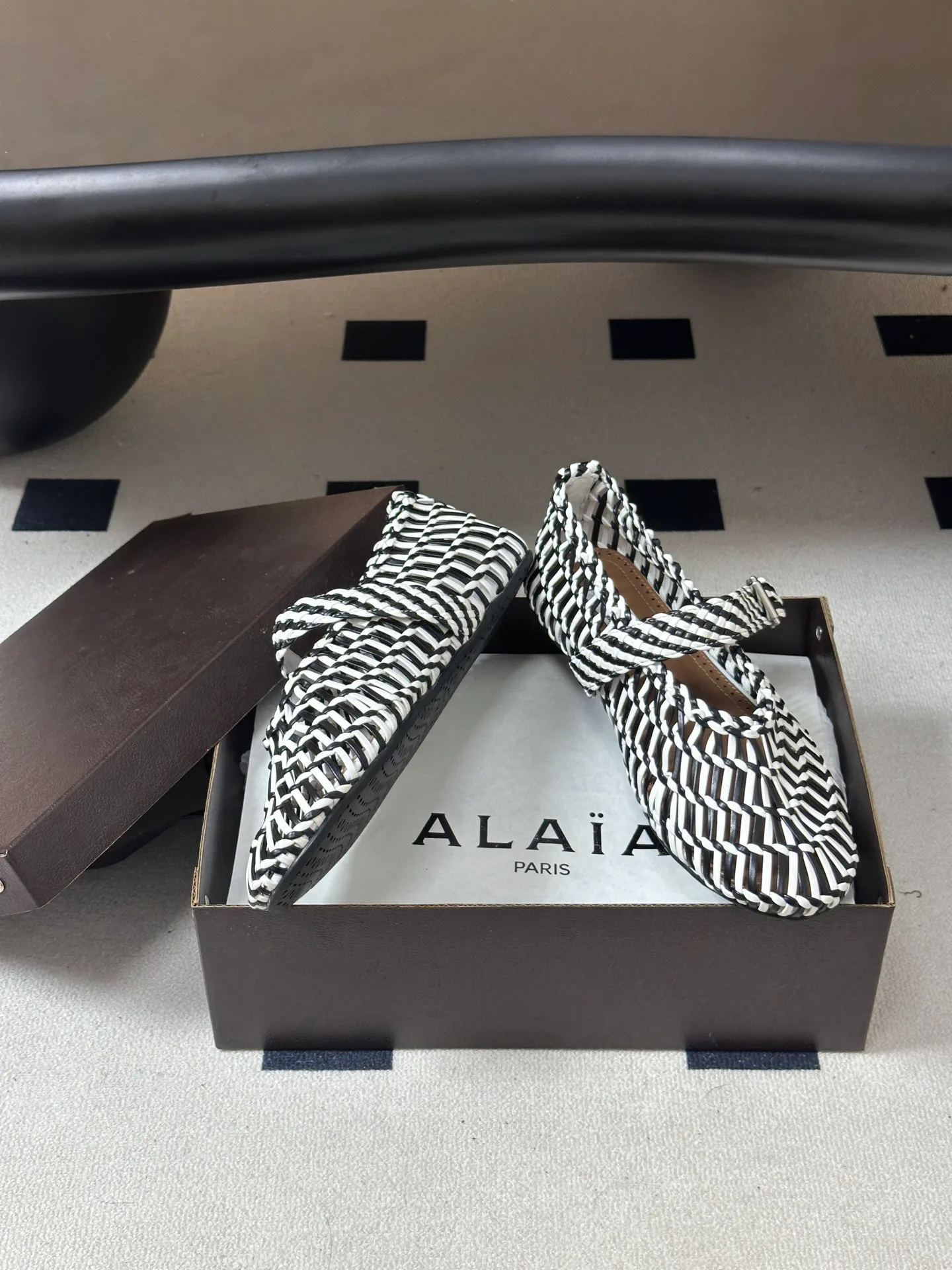Women's Ballet Flats ALAIA 18262048