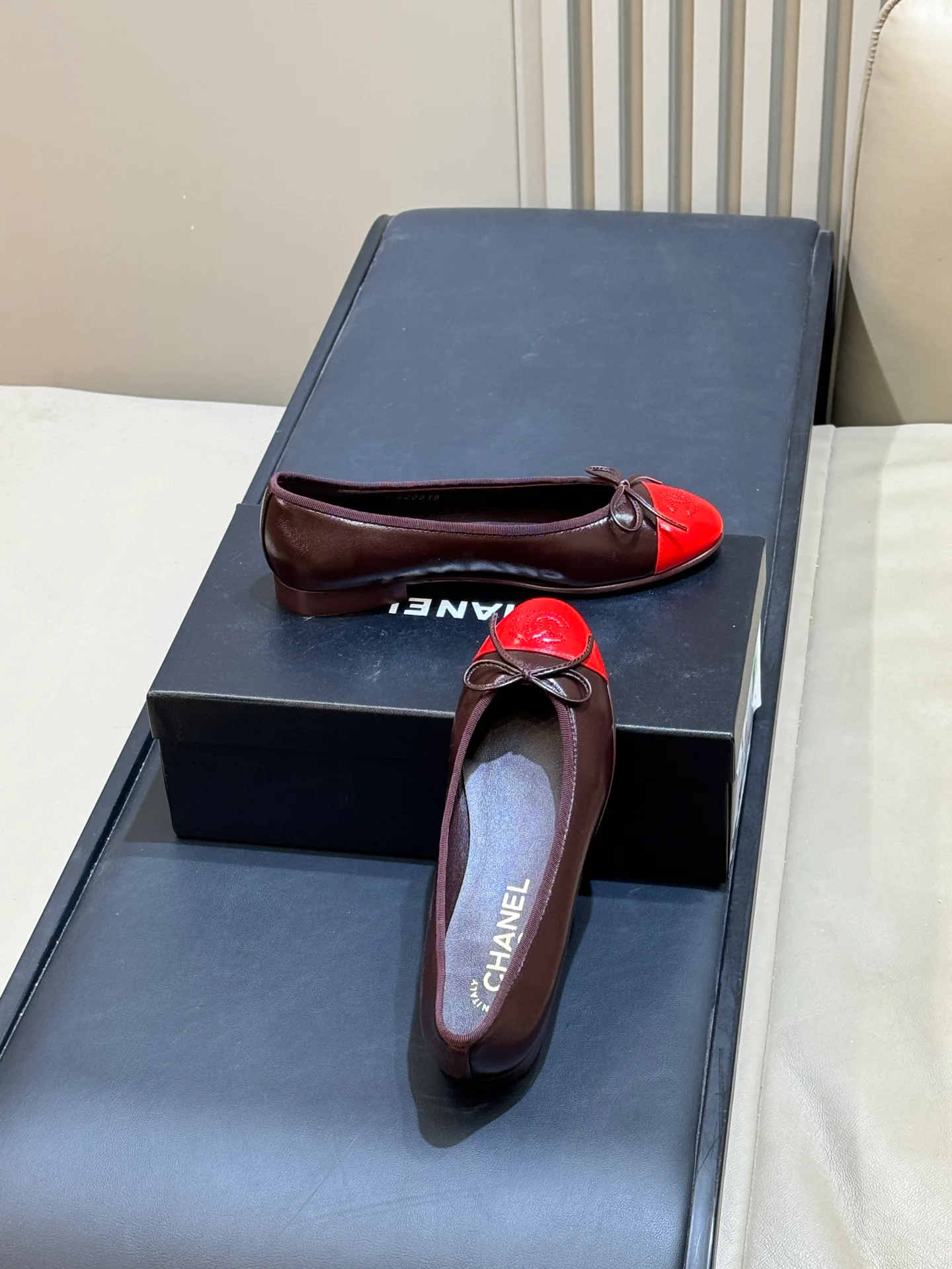 Women's Ballet Flats CHANEL 17498845