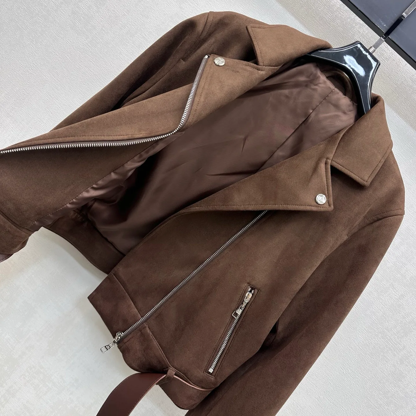 Women's Leather Jackets And Sheepskin Coats LOUIS VUITTON 18023397
