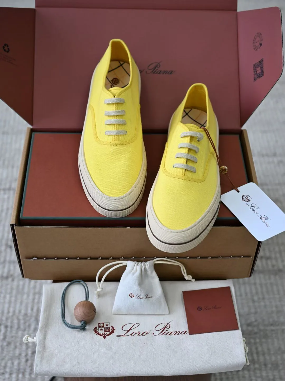 Men's Sneakers LORO PIANA 18382721