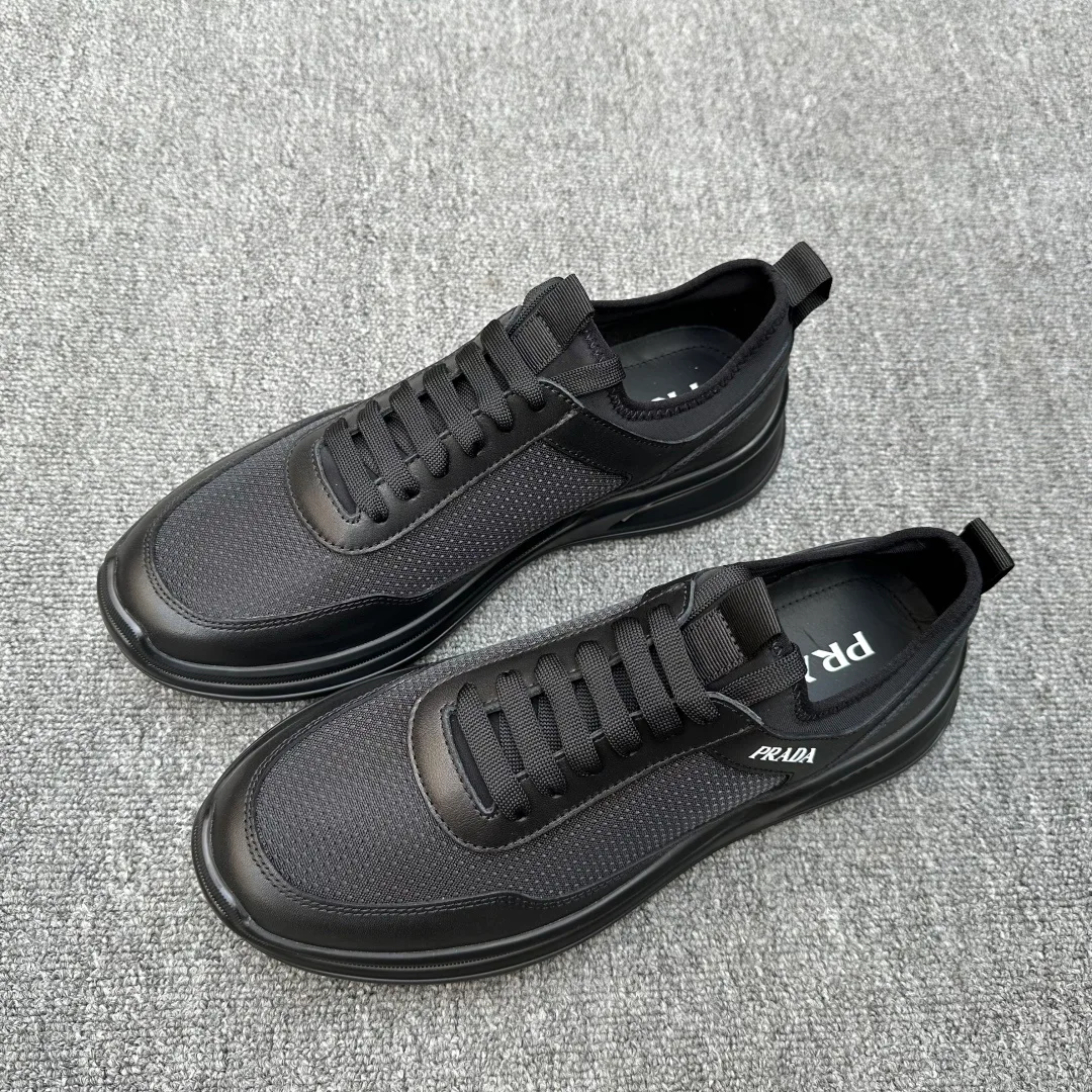 Men's Sneakers PRADA 18076331