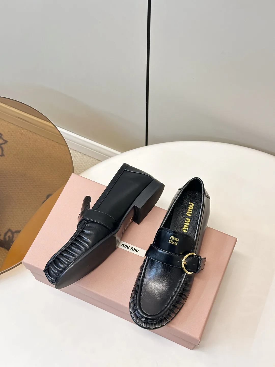 Women's Loafers And Moccasins MIU MIU 17947006