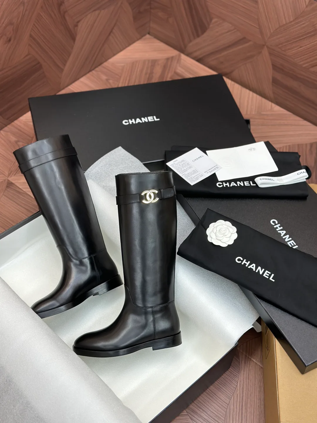 Women's Boots CHANEL 18240467
