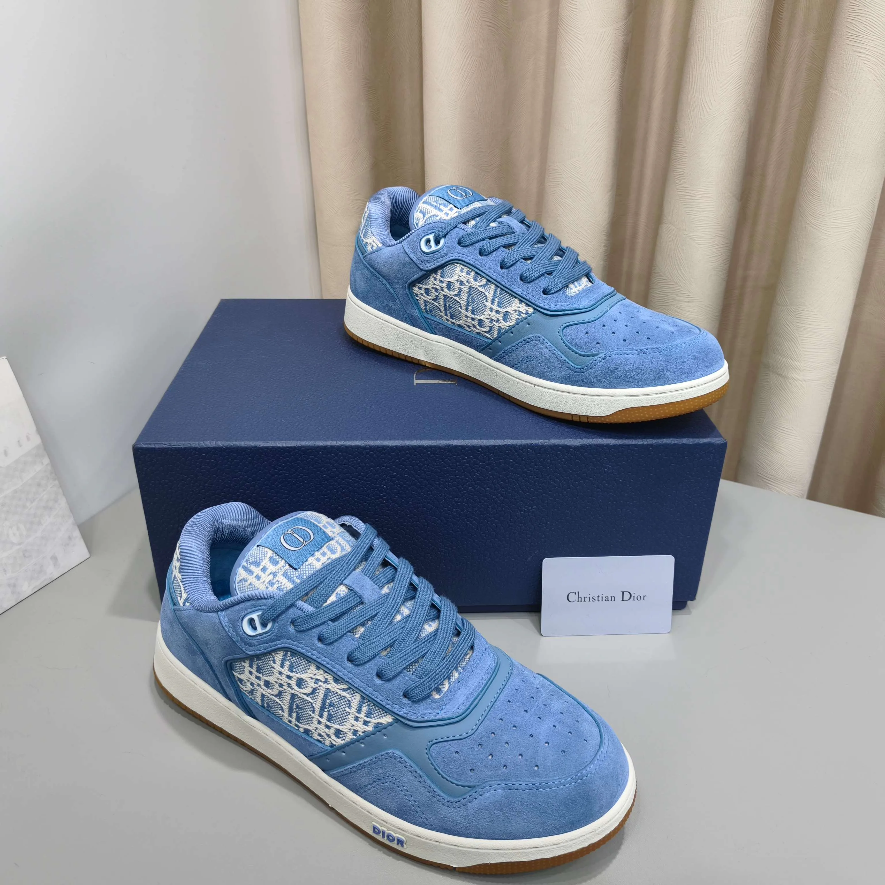 Women's Sneakers CHRISTIAN DIOR 17988876