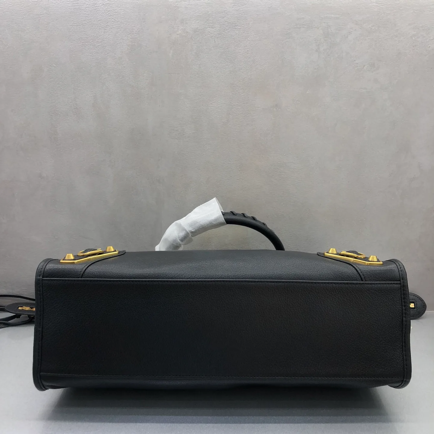 Women's Classic Handbags BALENCIAGA 18135691