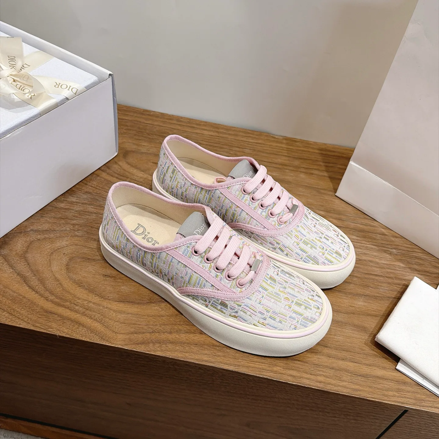 Women's Sneakers CHRISTIAN DIOR 18034451