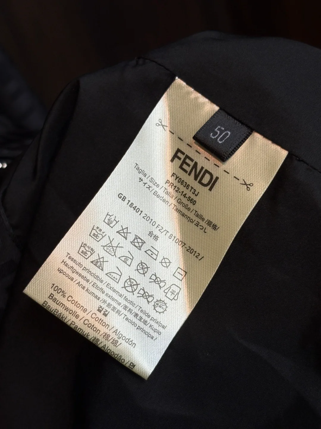 Men's Jackets And Down Jackets FENDI 18199471