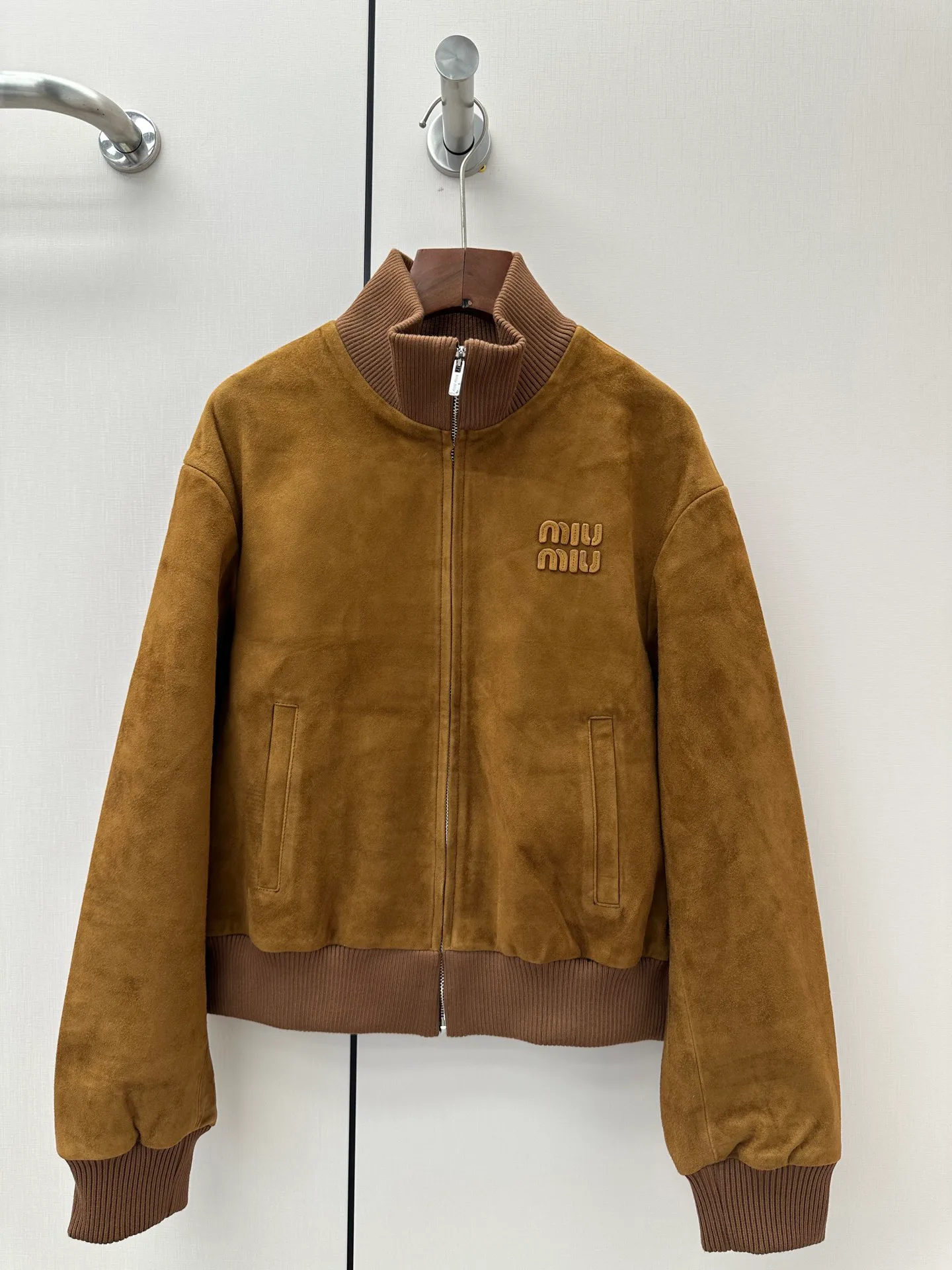 Women's Leather Jackets And Sheepskin Coats MIU MIU 18173059