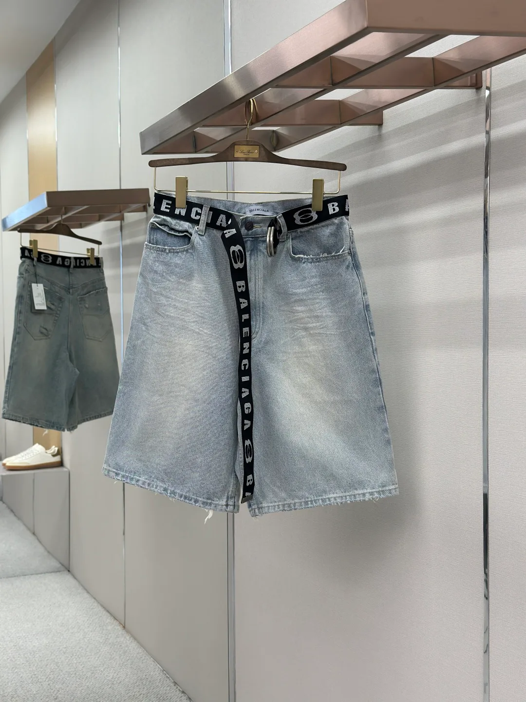 Men's Jeans BALENCIAGA 17468325