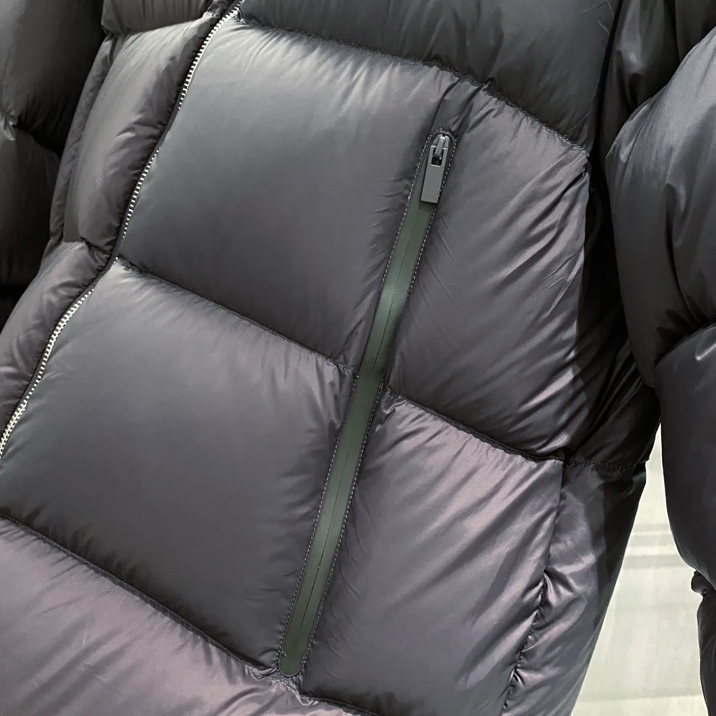 Men's Jackets And Down Jackets MONCLER 18296083