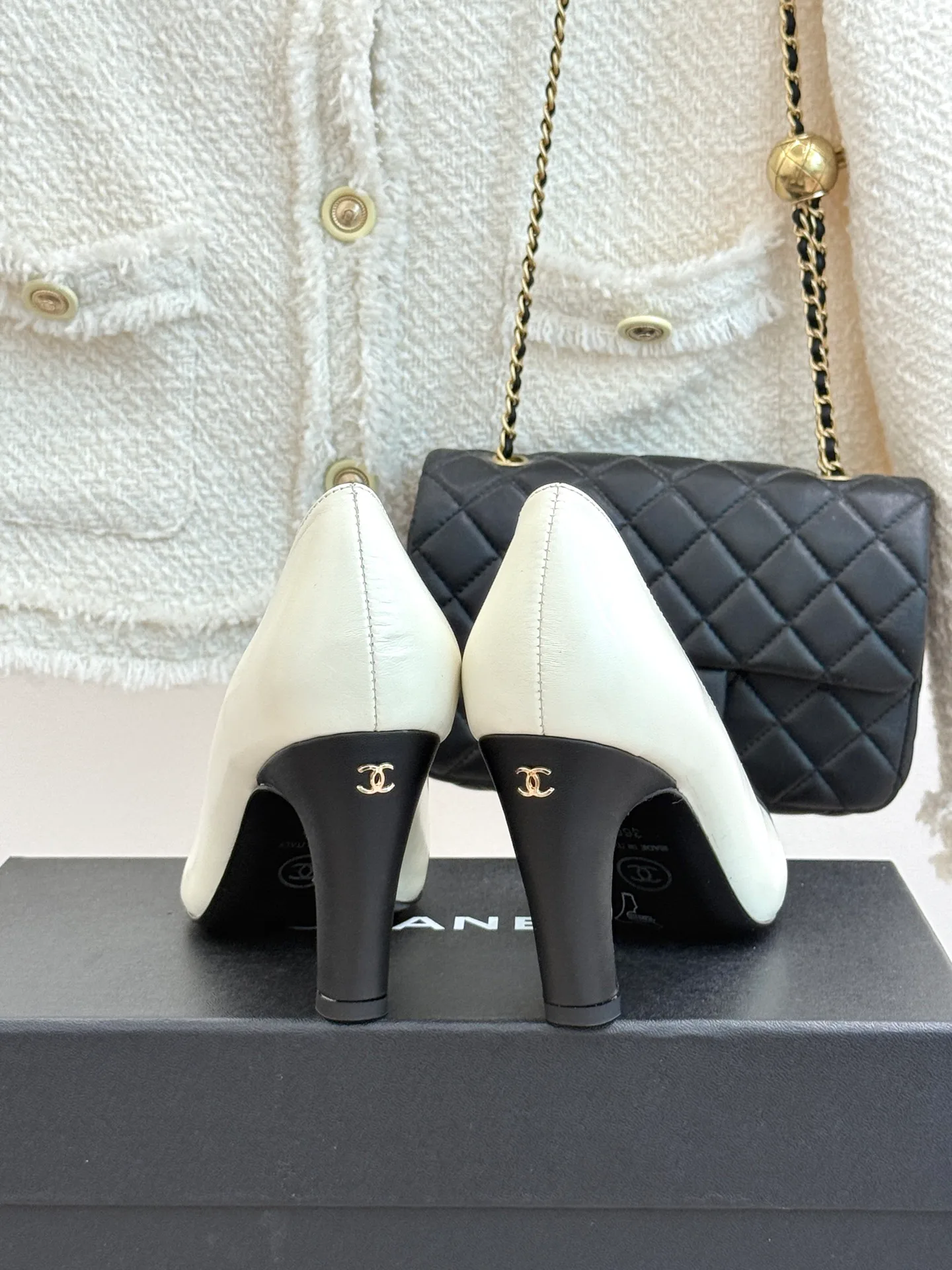 Women's Heels CHANEL 17813181