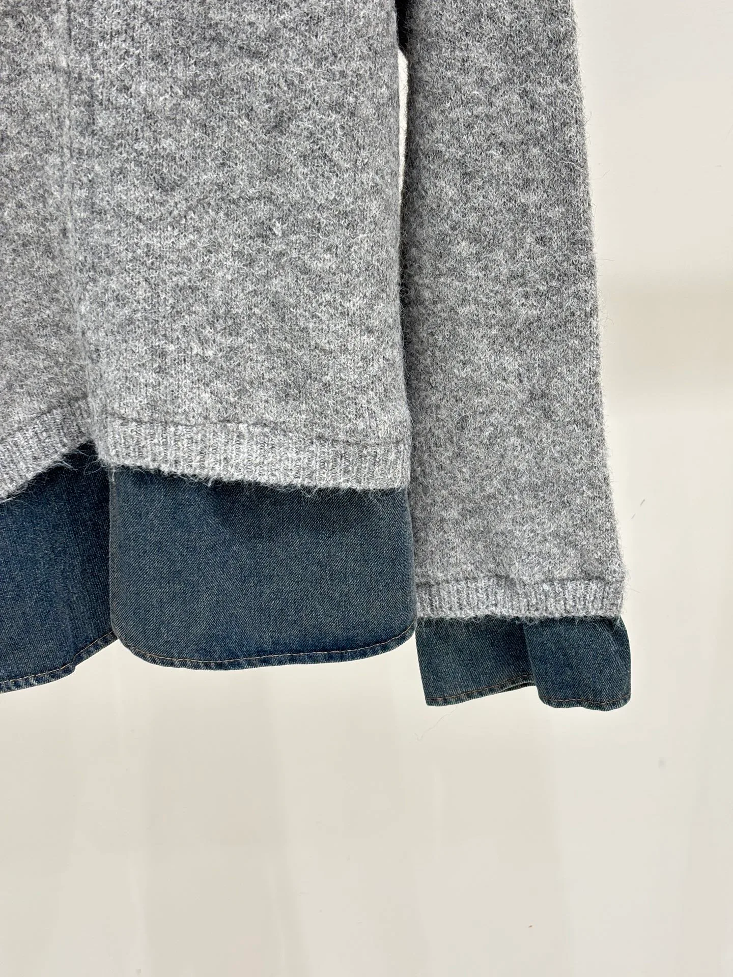 Women's Jumpers And Sweaters MIU MIU 18032384