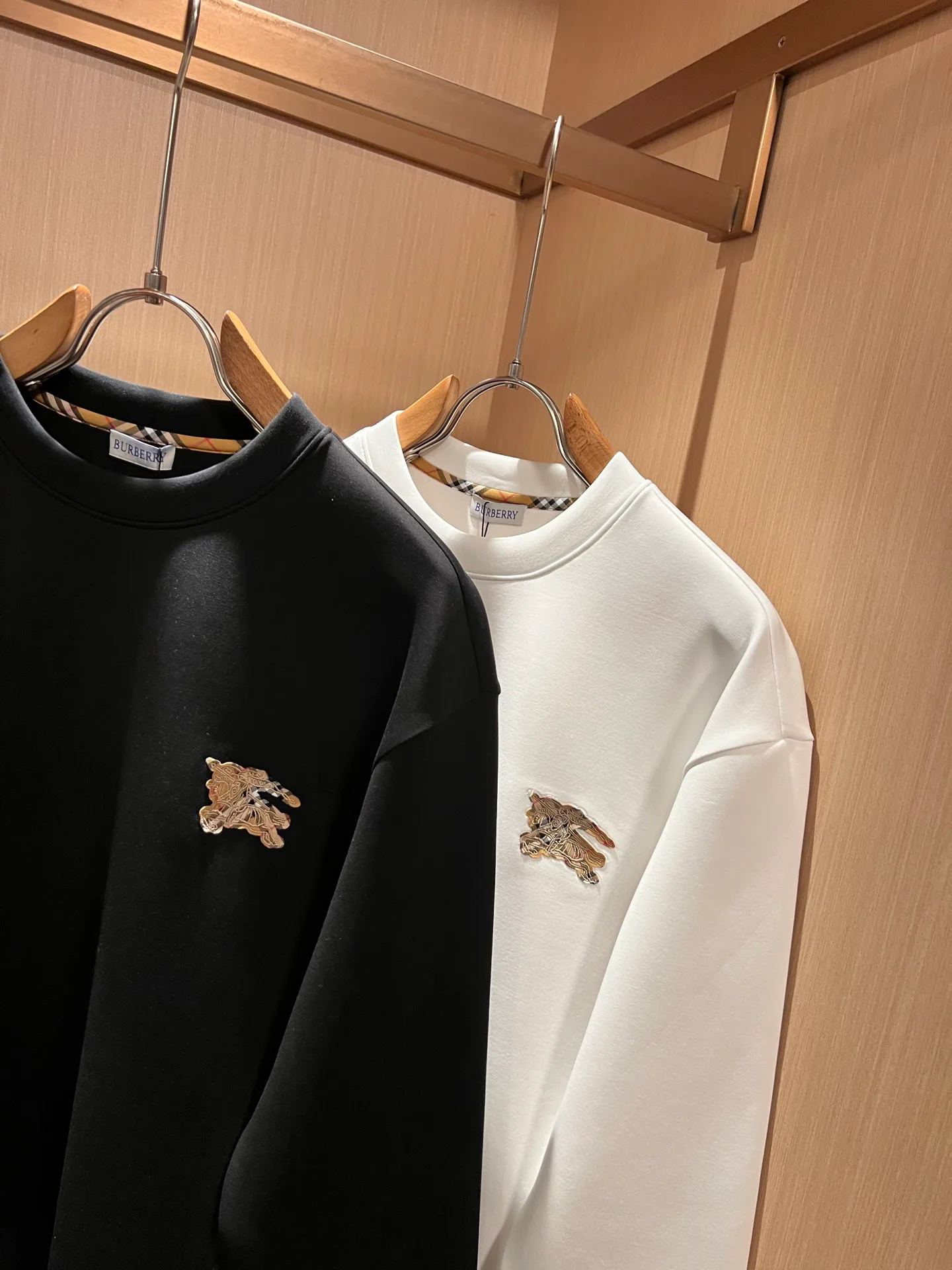 Men's Sweatshirts And Hoodies BURBERRY 18519603