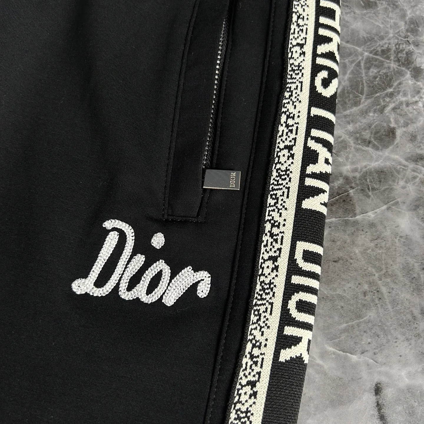 Men's Trousers CHRISTIAN DIOR 17642138