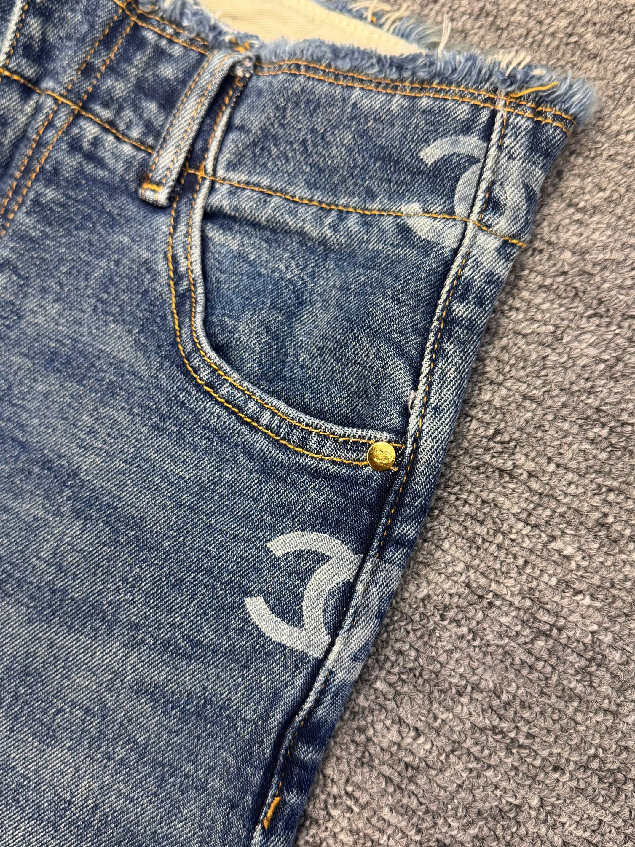 Women's Jeans CHANEL 17887585