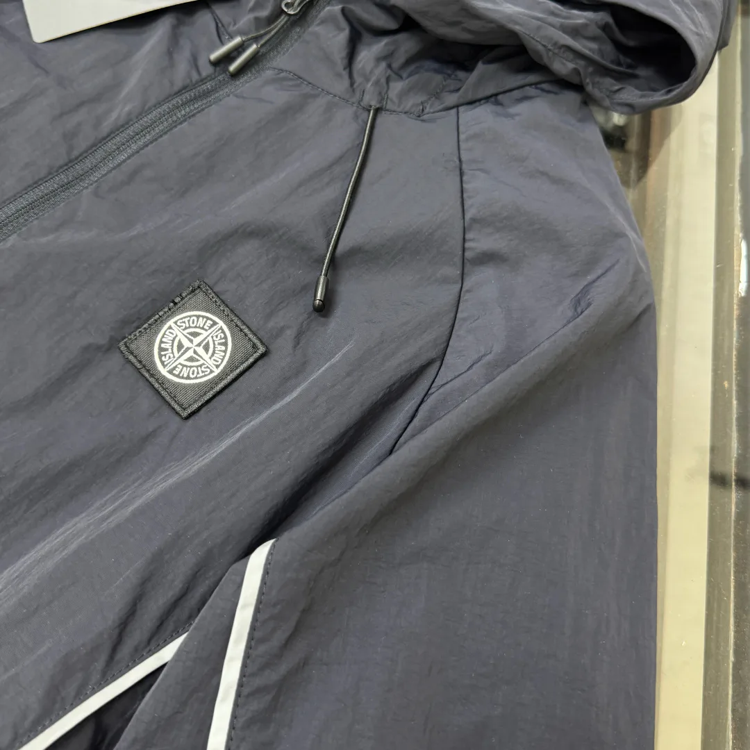 Men's Jackets And Down Jackets STONE ISLAND 17286070