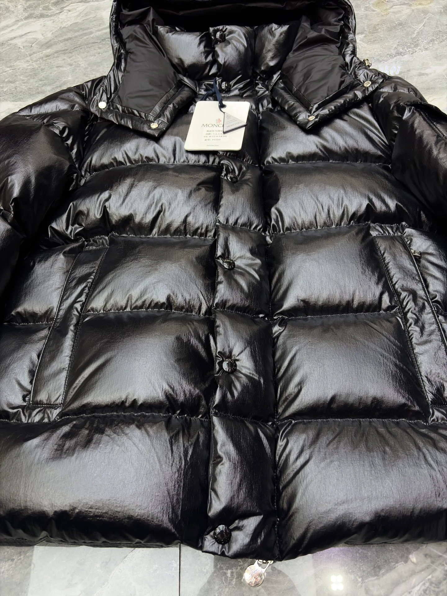 Men's Jackets And Down Jackets MONCLER 17568677