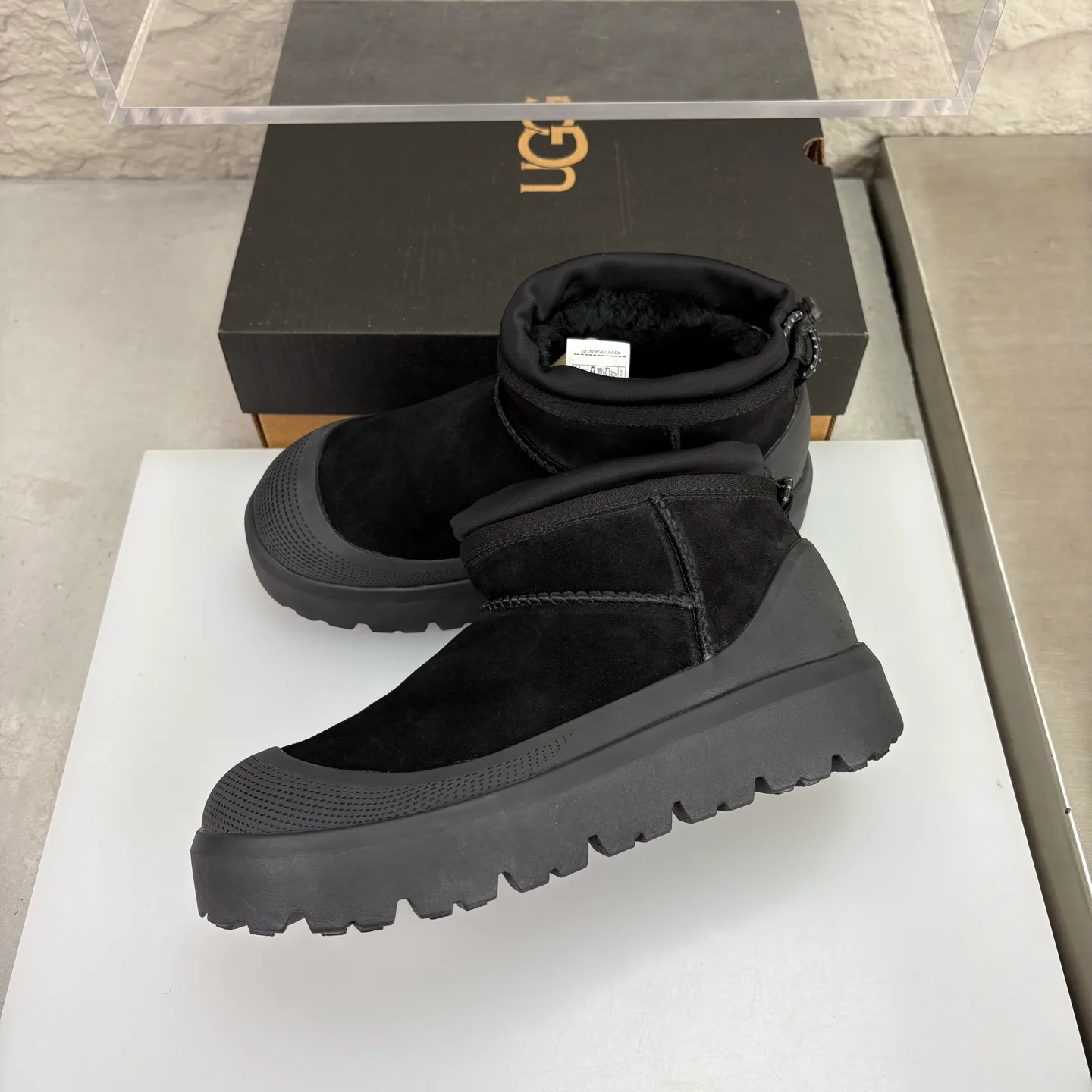 Women's Ugg Boots UGG 18351755