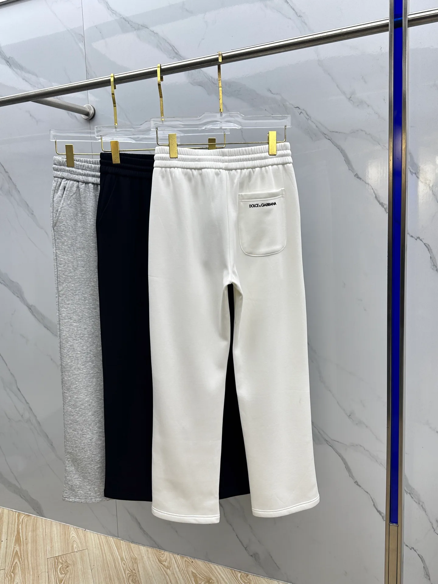Men's Trousers DOLCE & GABBANA 18246668