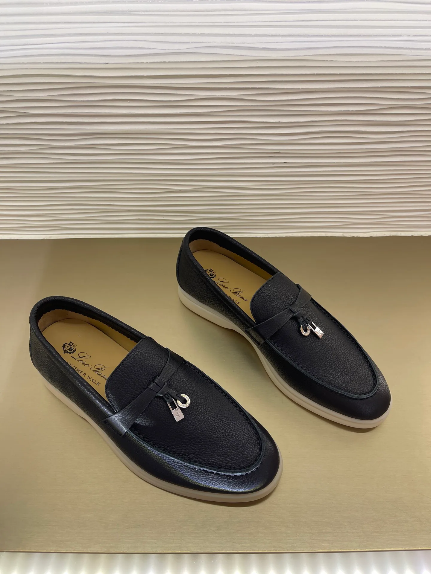 Women's Loafers And Moccasins LORO PIANA 17977257