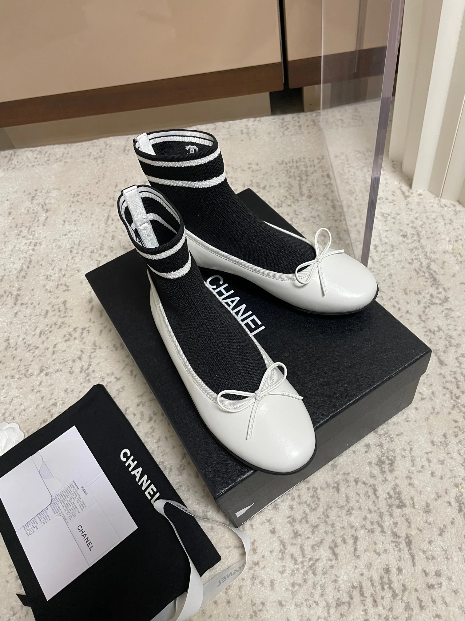 Women's Ballet Flats CHANEL 17946654